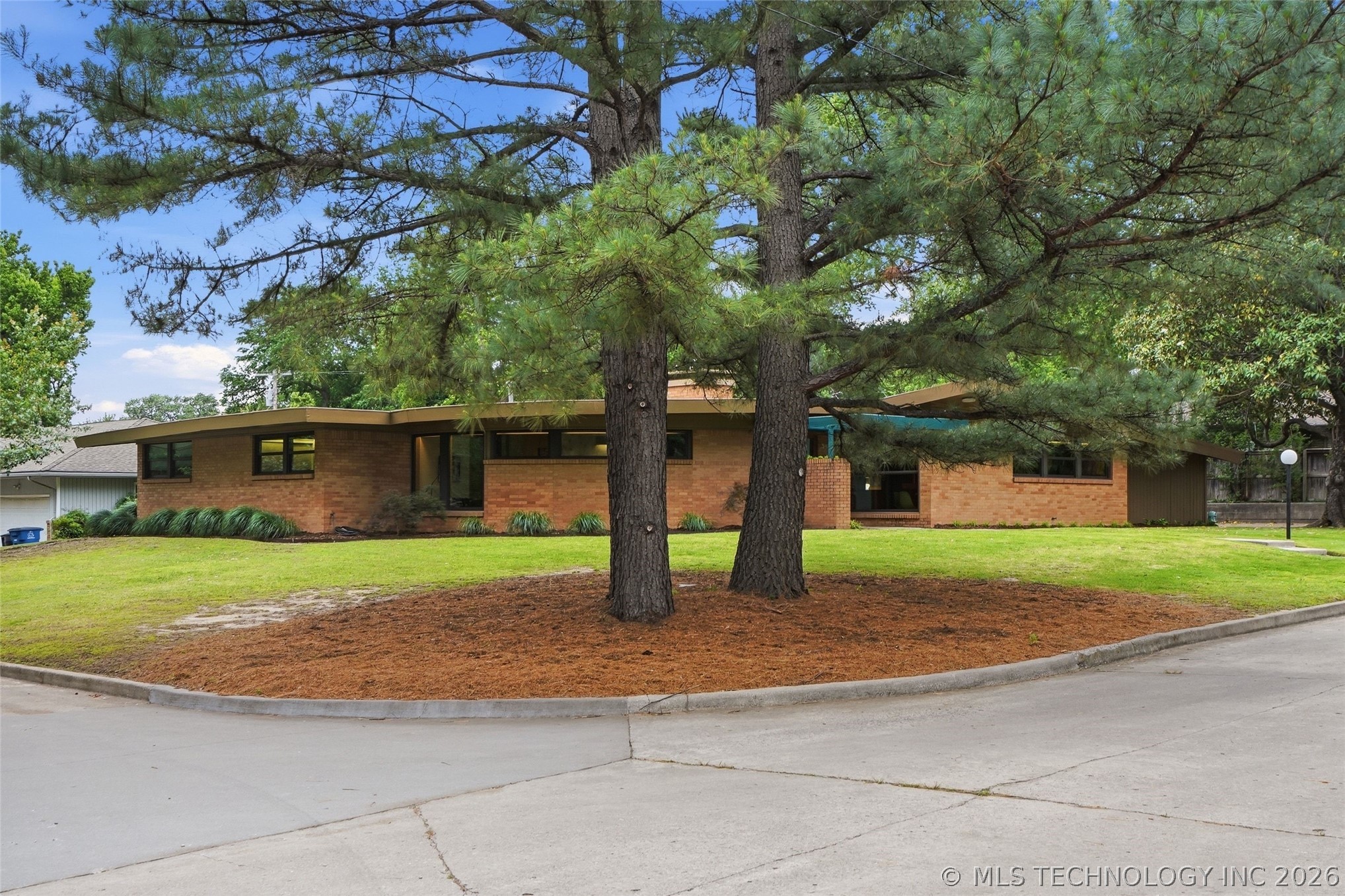 2850 E 37th Street Tulsa OK 74105