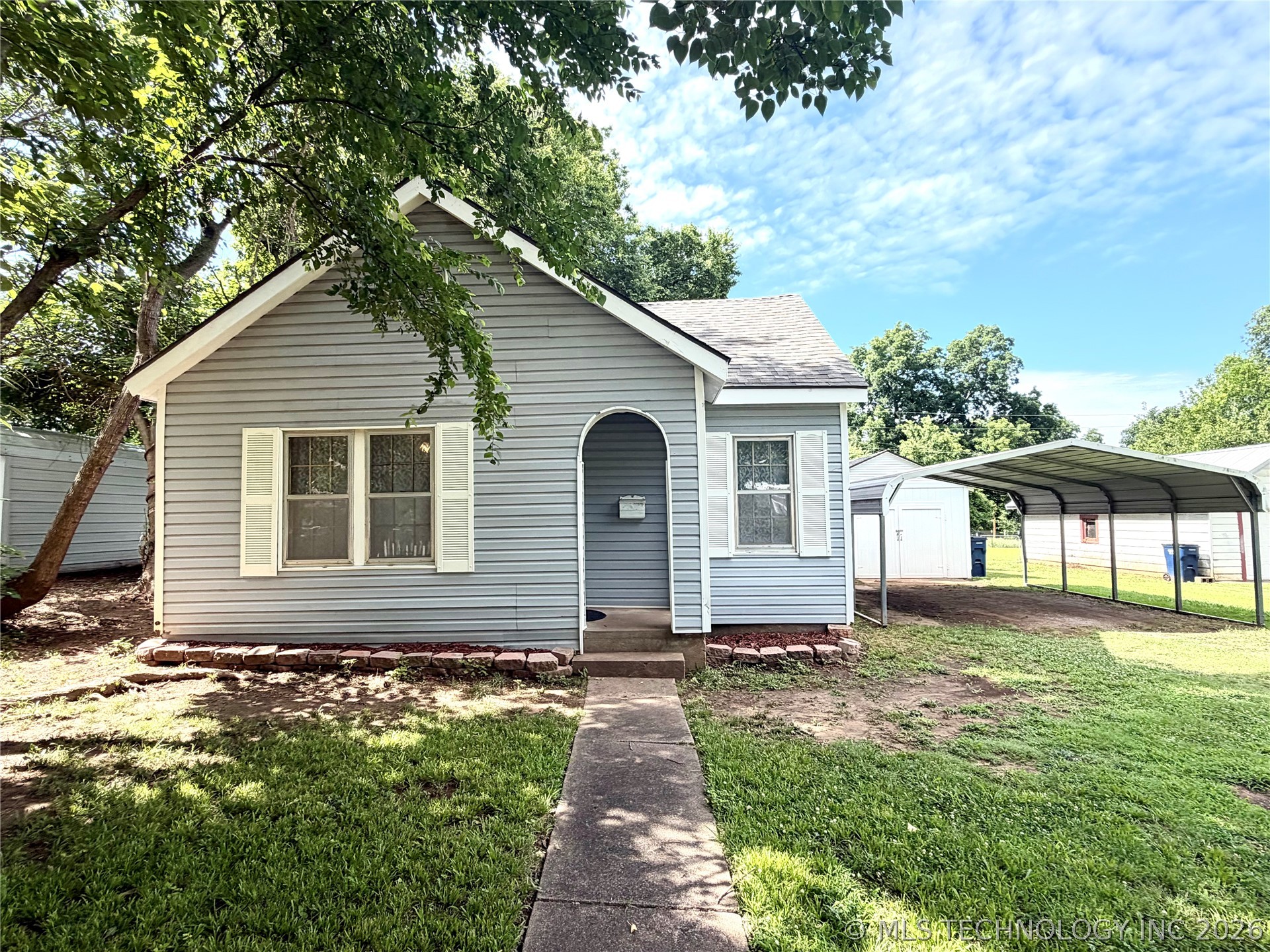 704 E Caddo Street Cleveland OK 74020