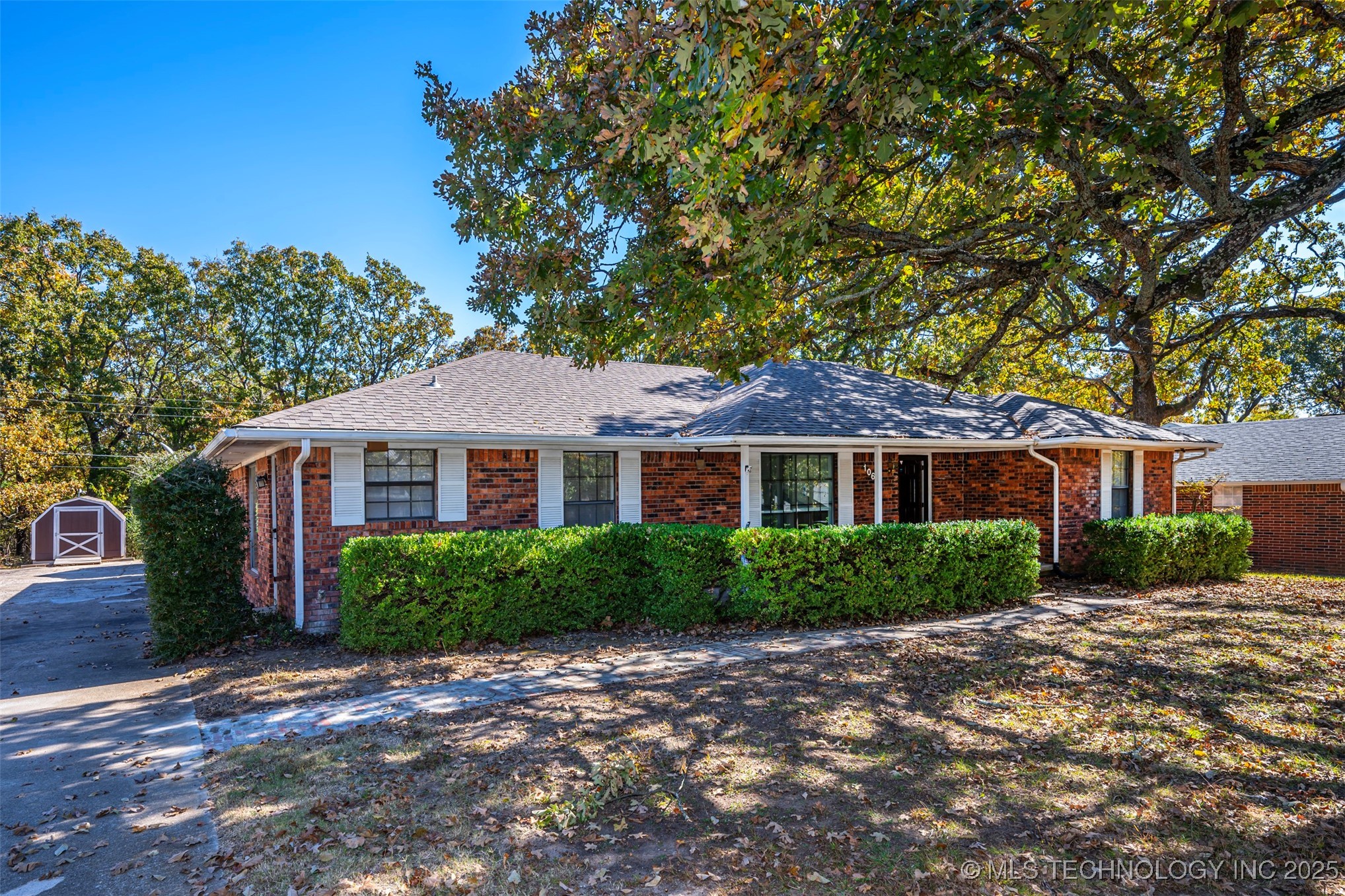 106 S Monroe Ada OK 74820