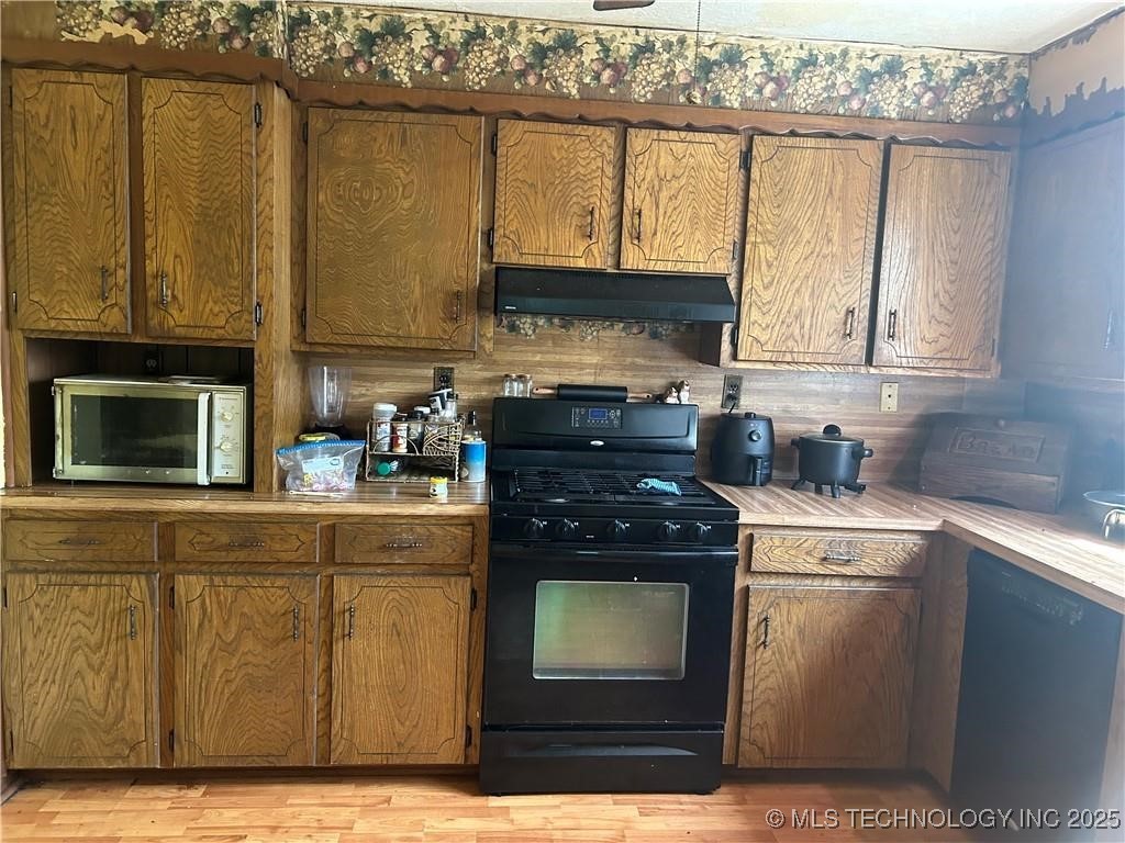 473298 E County Road 660 Watts OK 74964