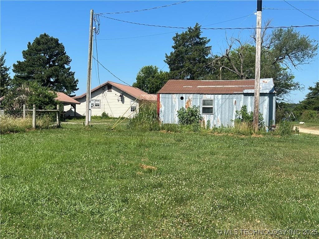 473298 E County Road 660 Watts OK 74964