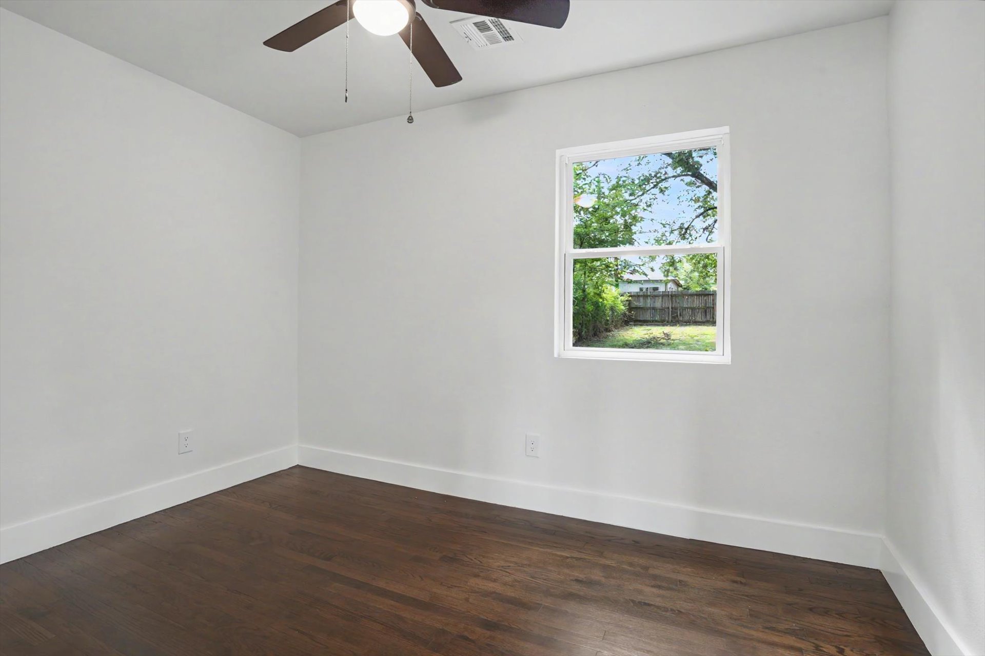 1040 N New Haven Avenue Tulsa OK 74115