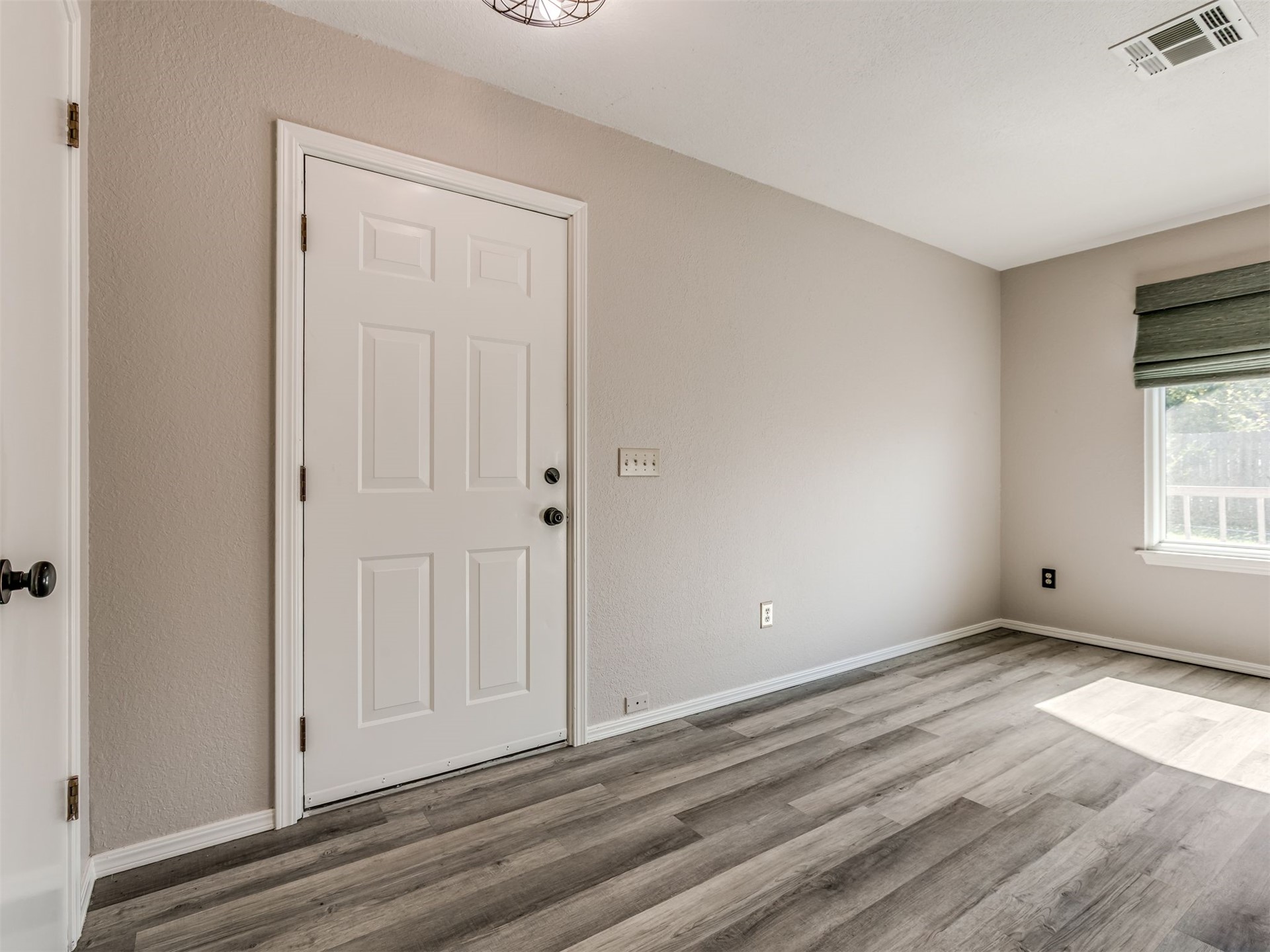 293 Kiamichi Road Eufaula OK 74432