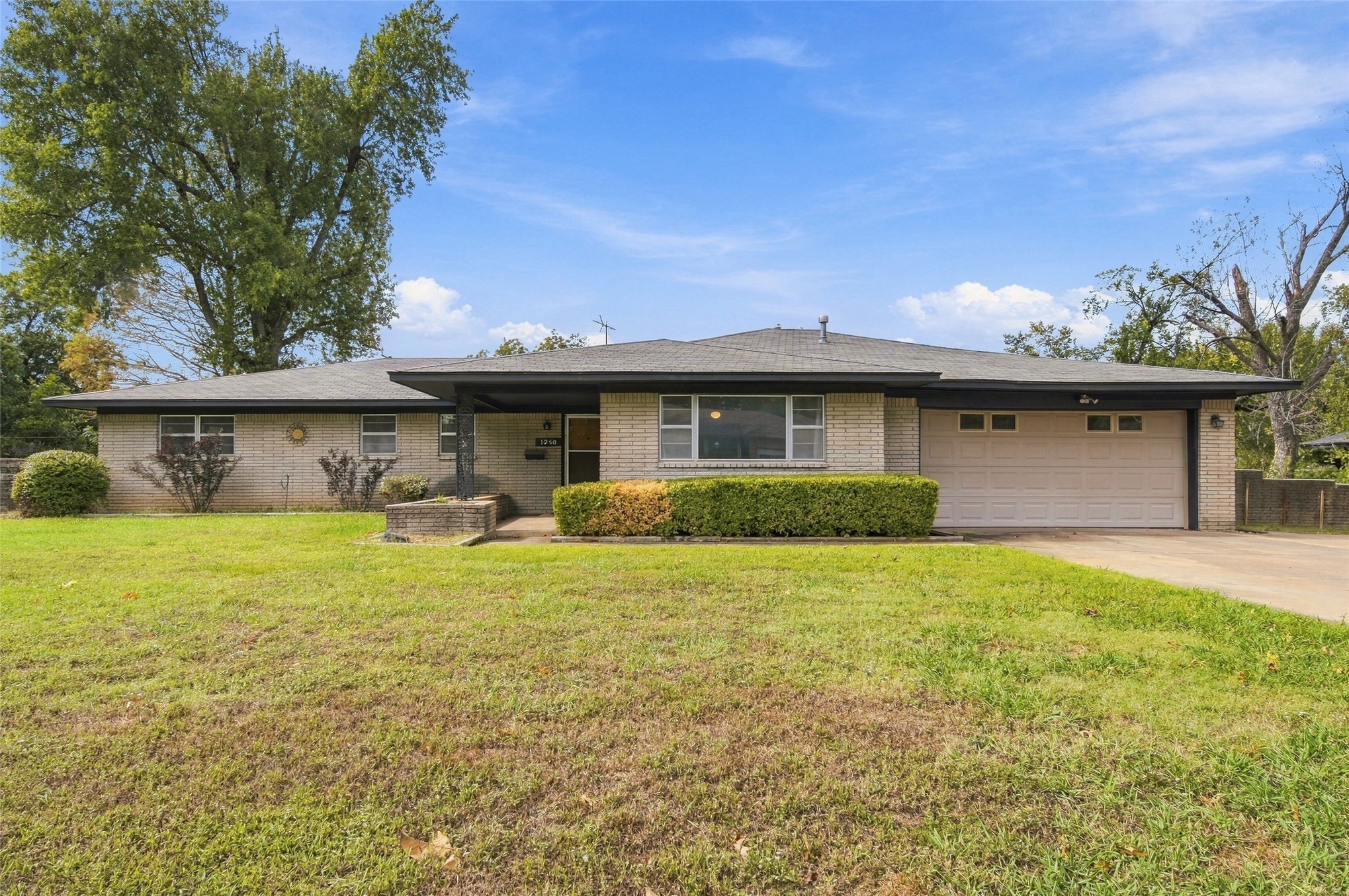 1250 S 103rd Eastavenue Tulsa OK 74128