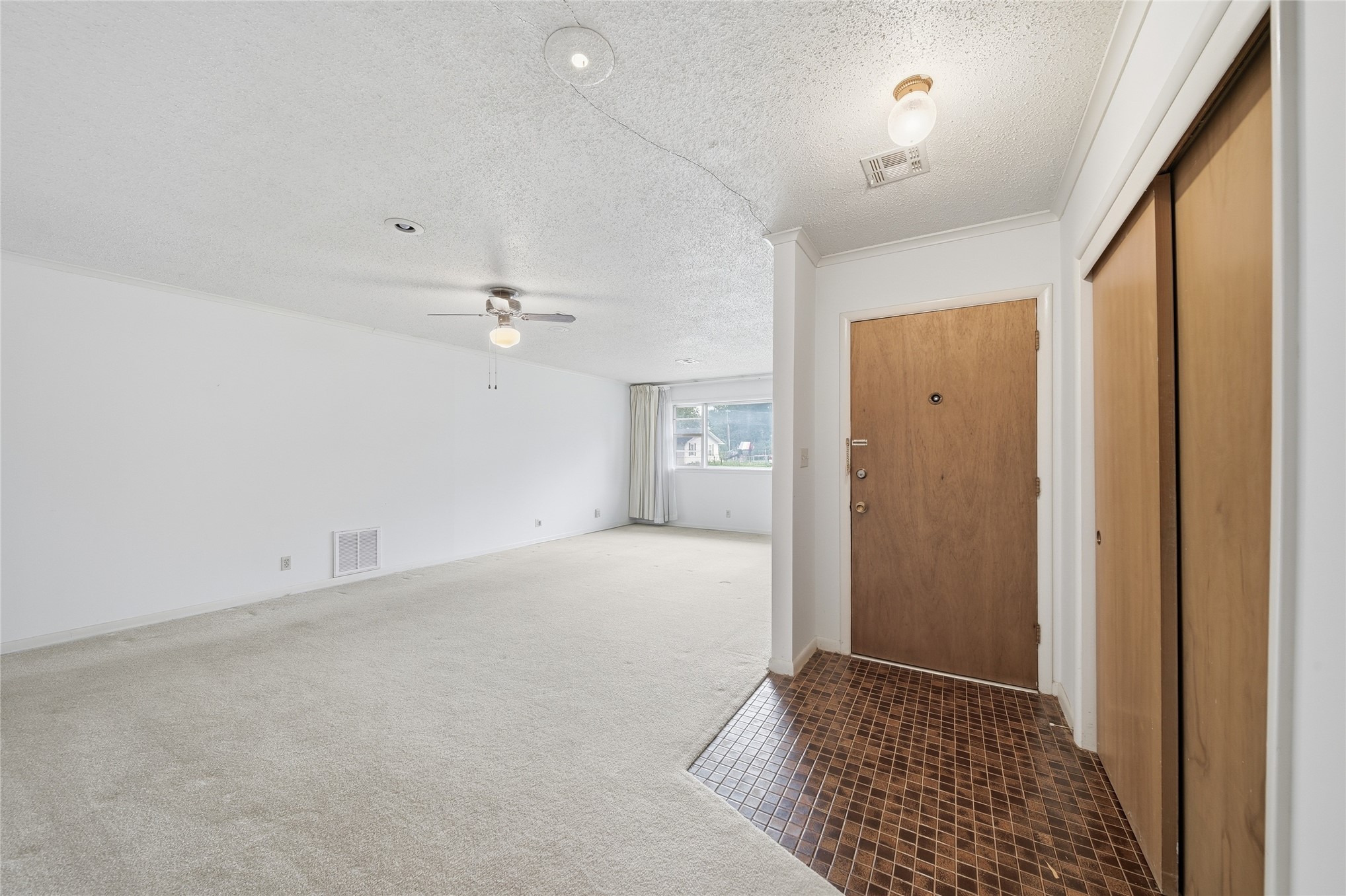 1250 S 103rd Eastavenue Tulsa OK 74128