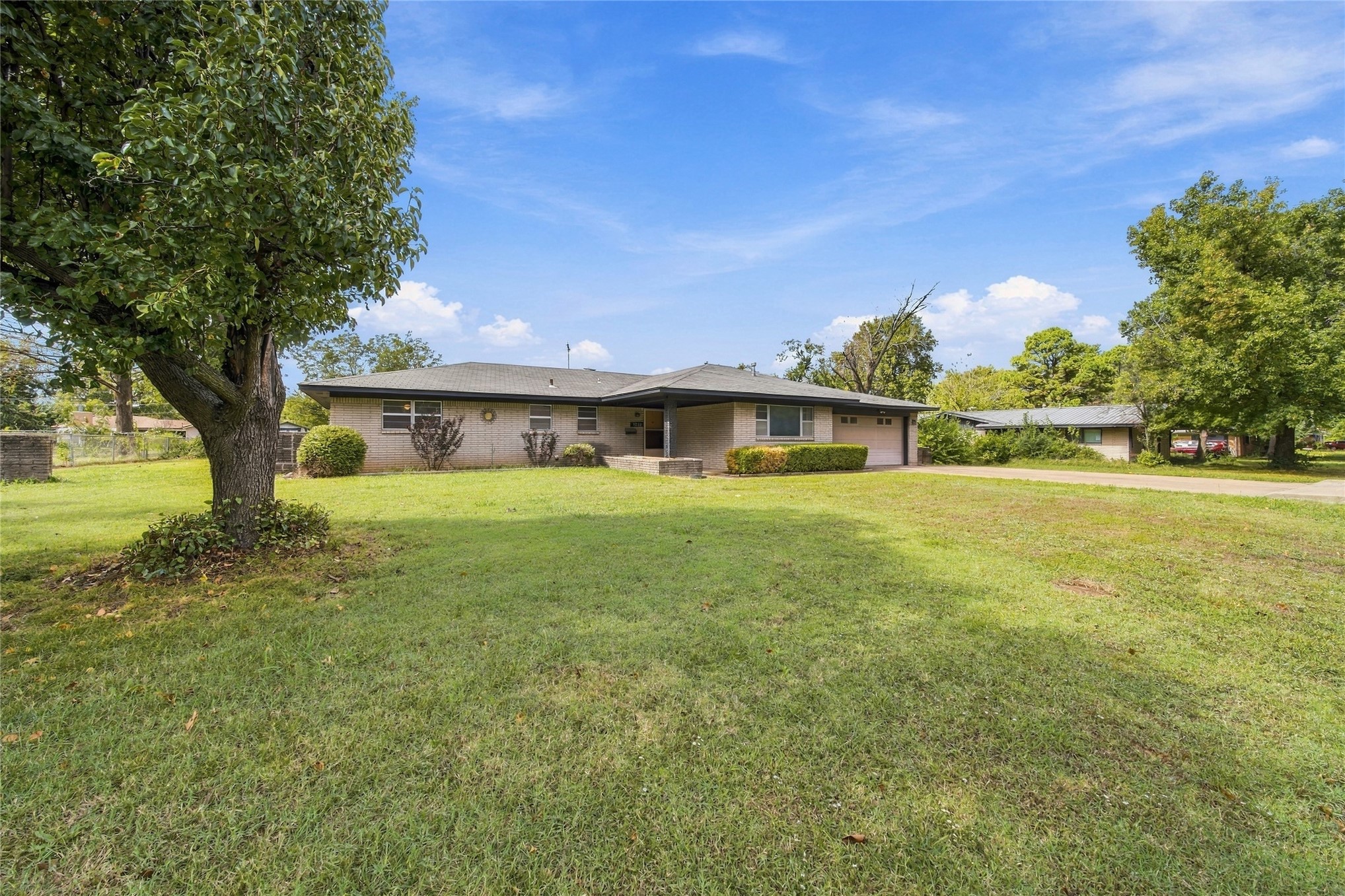 1250 S 103rd Eastavenue Tulsa OK 74128
