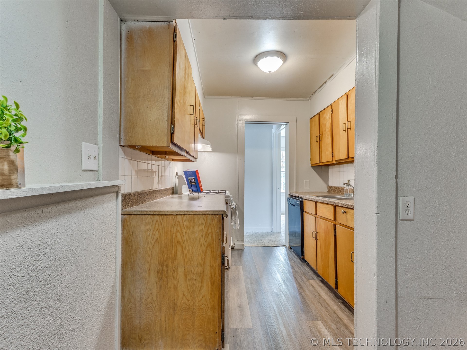 1028 Valley Drive Sand Springs OK 74063