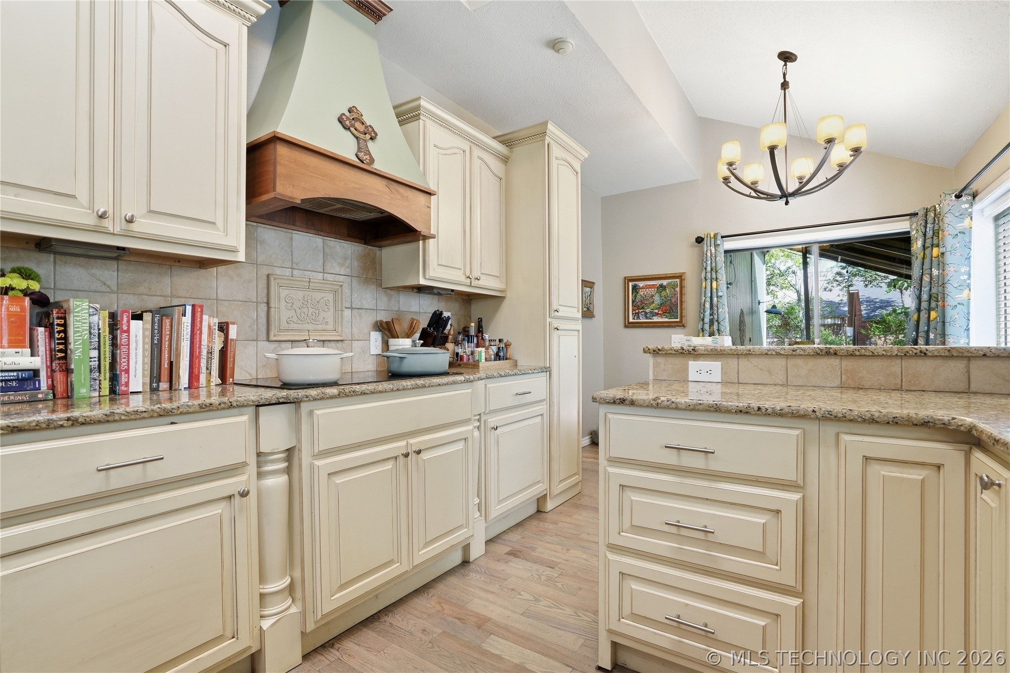3733 E 64th Place Tulsa OK 74136