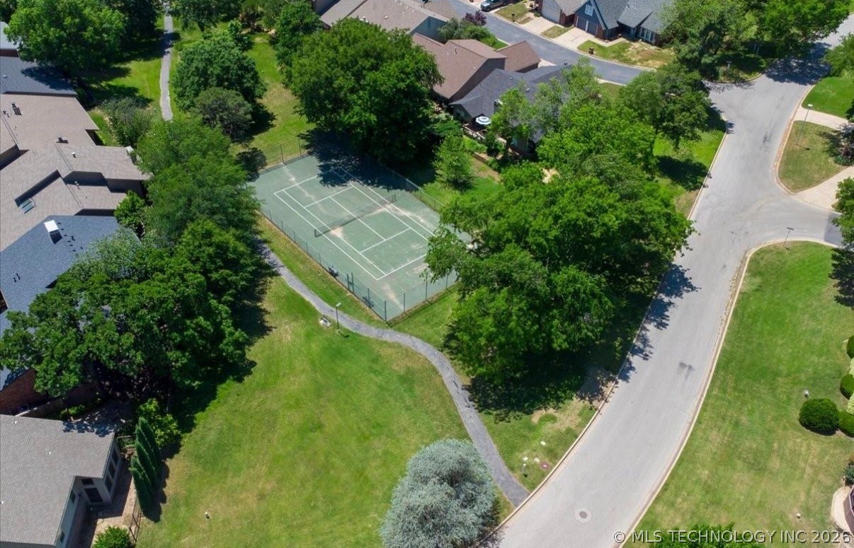 3733 E 64th Place Tulsa OK 74136