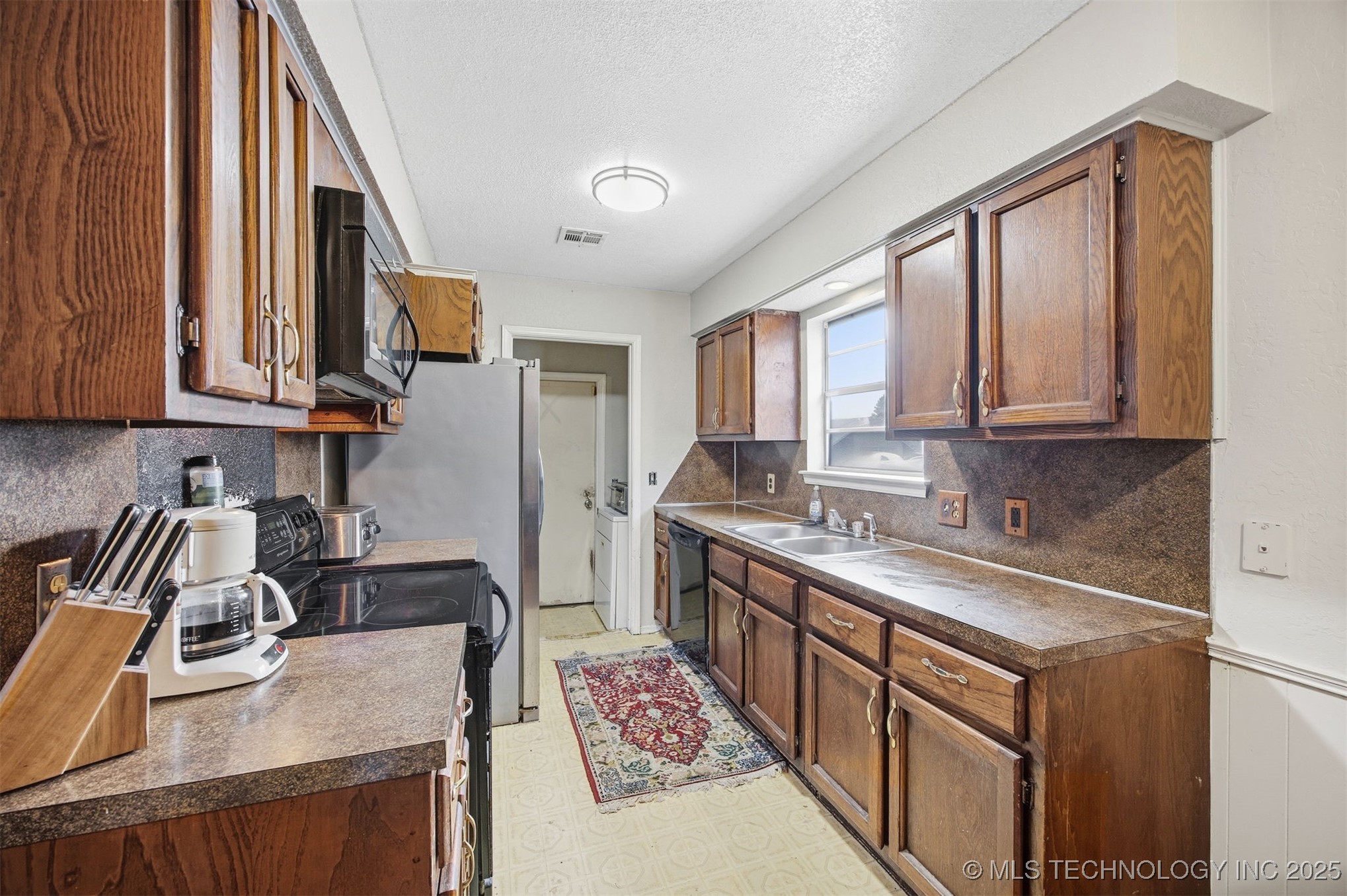 13523 E 31st Place Tulsa OK 74134