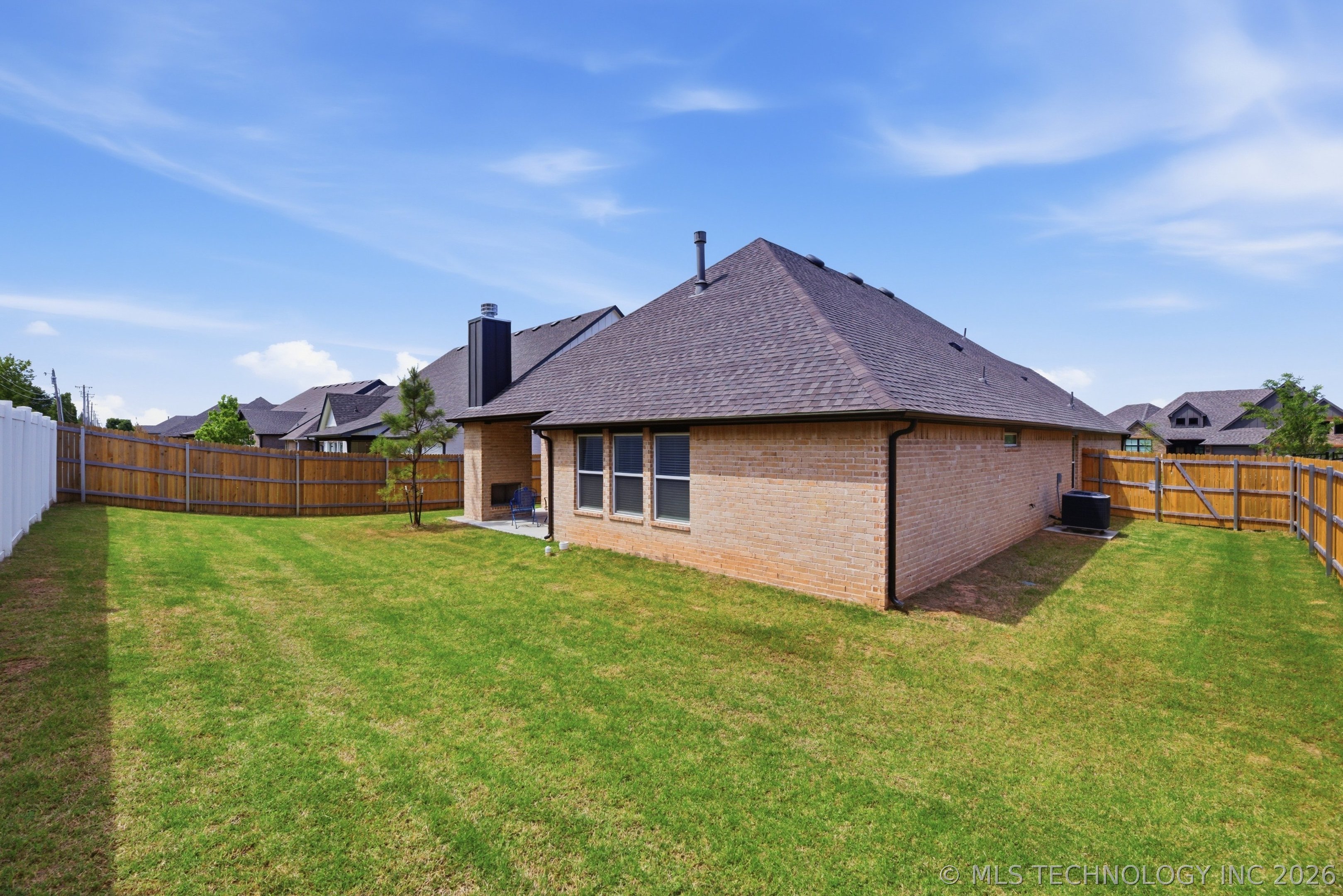 1417 N 72nd Street Broken Arrow OK 74014