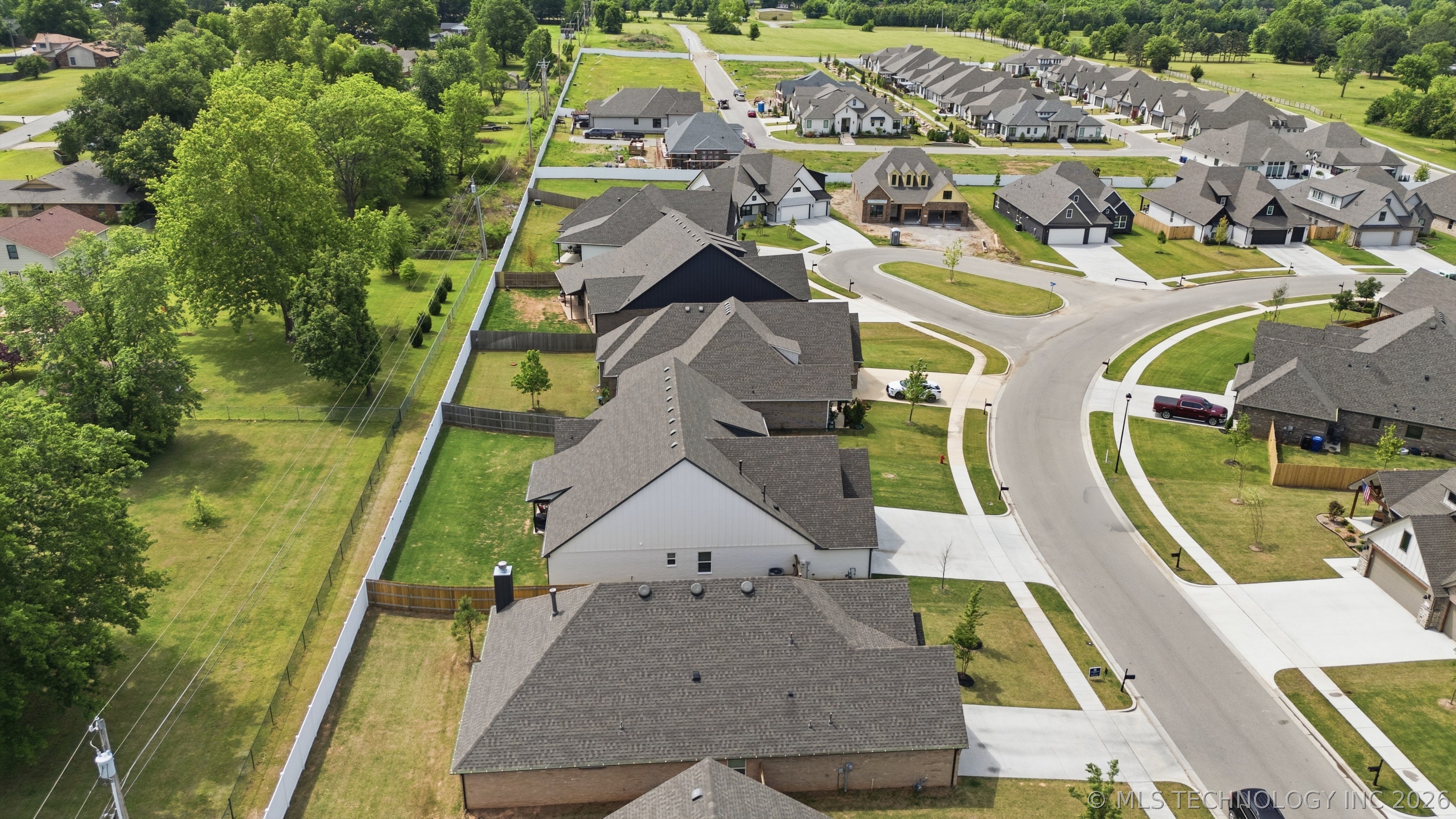 1417 N 72nd Street Broken Arrow OK 74014