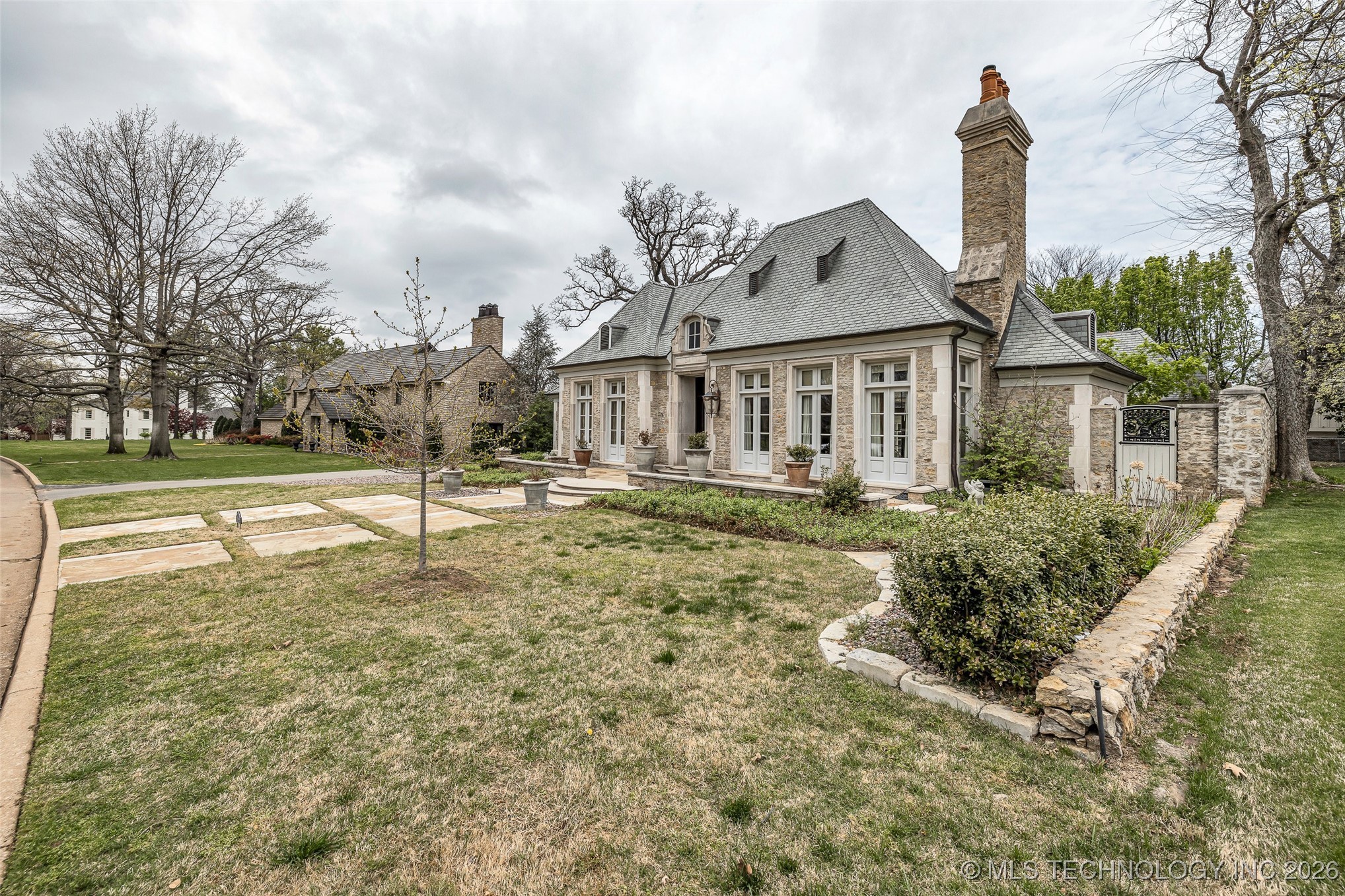 2119 E 30th Place Tulsa OK 74114