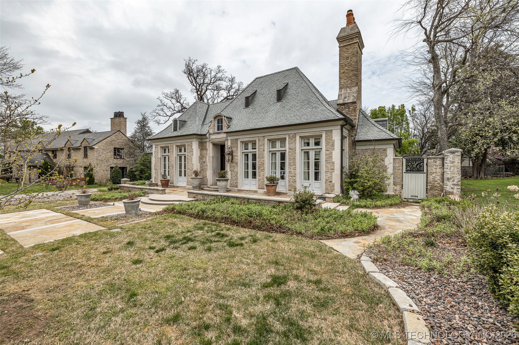 2119 E 30th Place Tulsa OK 74114