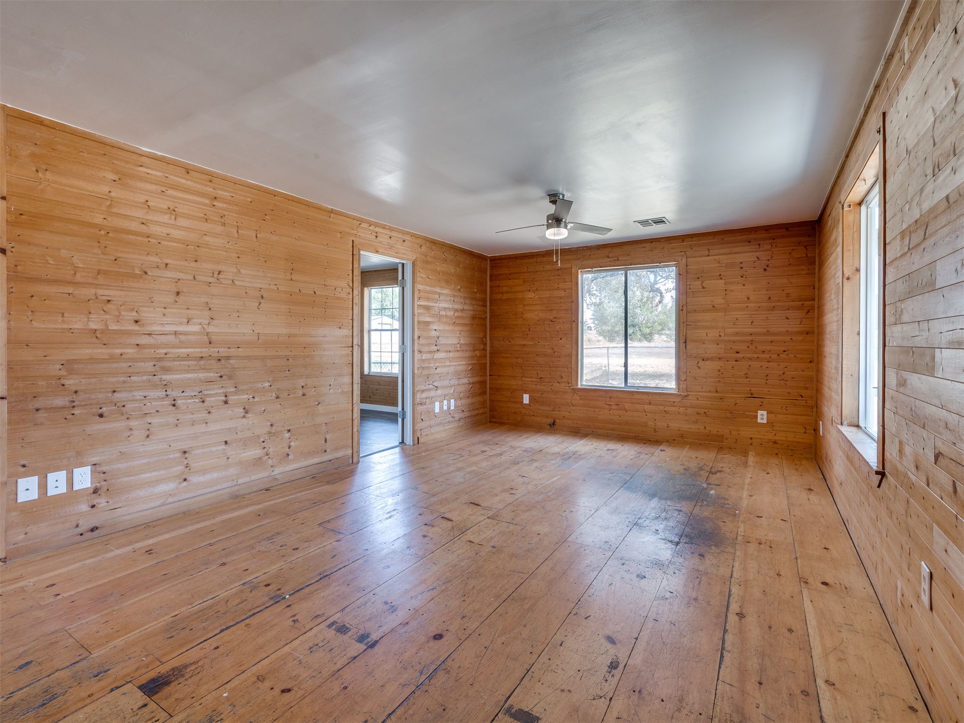 9711 Us Highway 60 Road Nowata OK 74048
