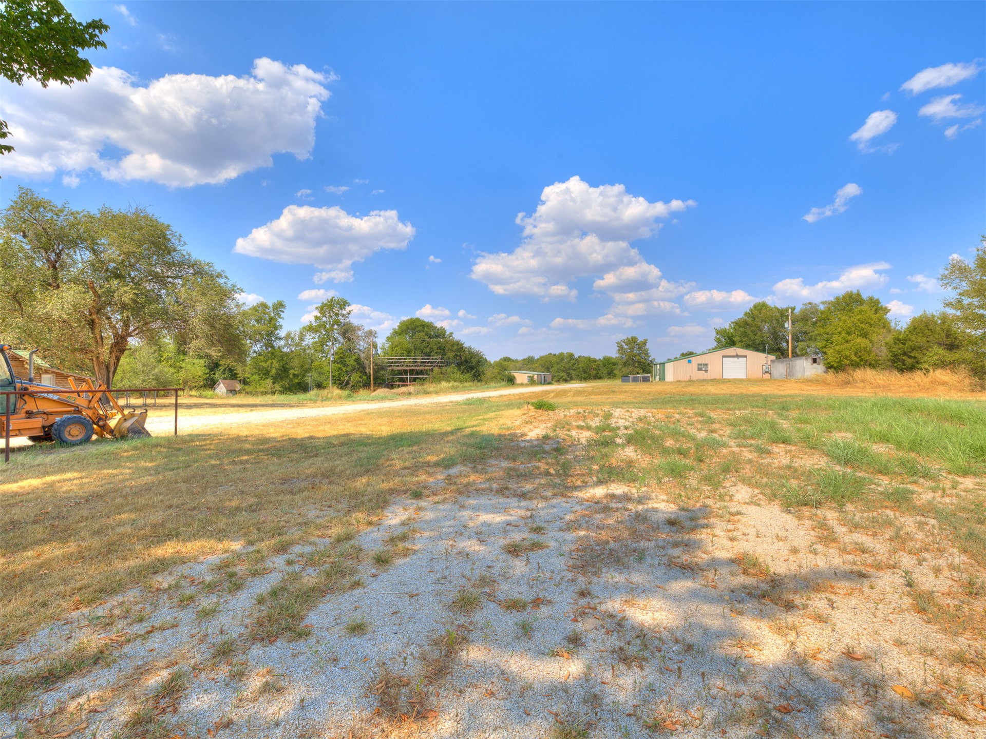 9711 Us Highway 60 Road Nowata OK 74048