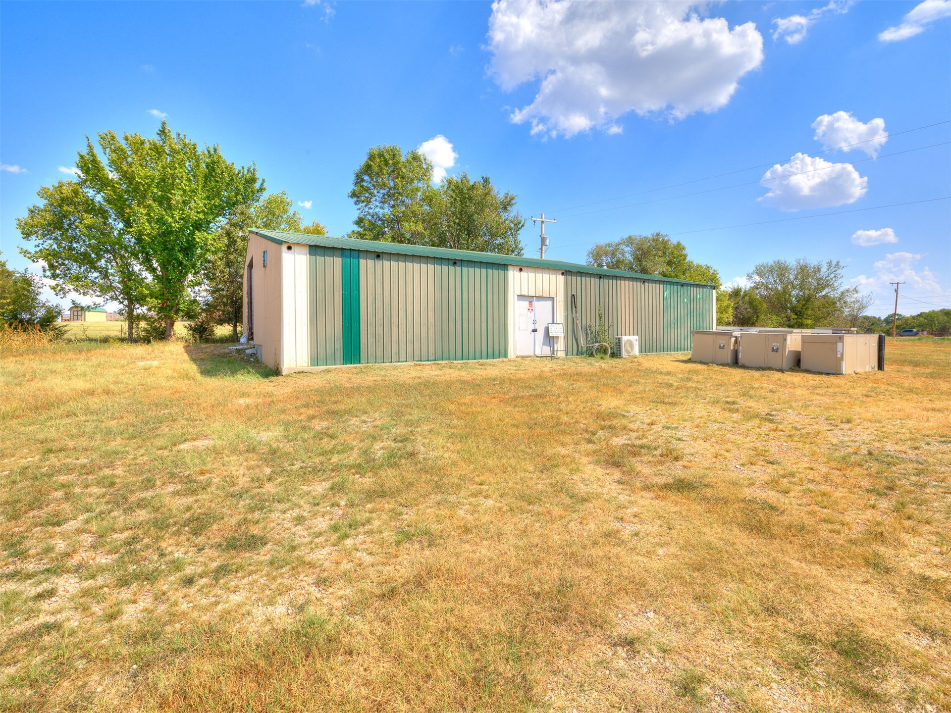 9711 Us Highway 60 Road Nowata OK 74048