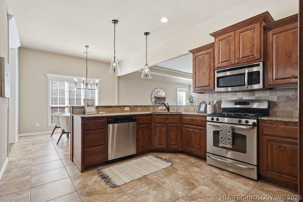 2712 W Natchez Street Broken Arrow OK 74011