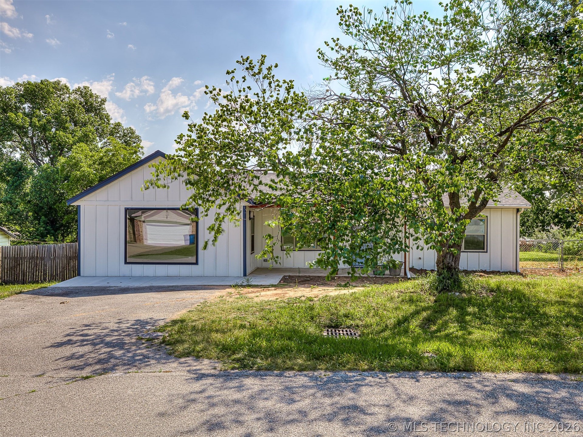 5823 S 31st Westavenue Tulsa OK 74107