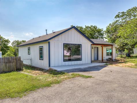 5823 S 31st Westavenue Tulsa OK 74107
