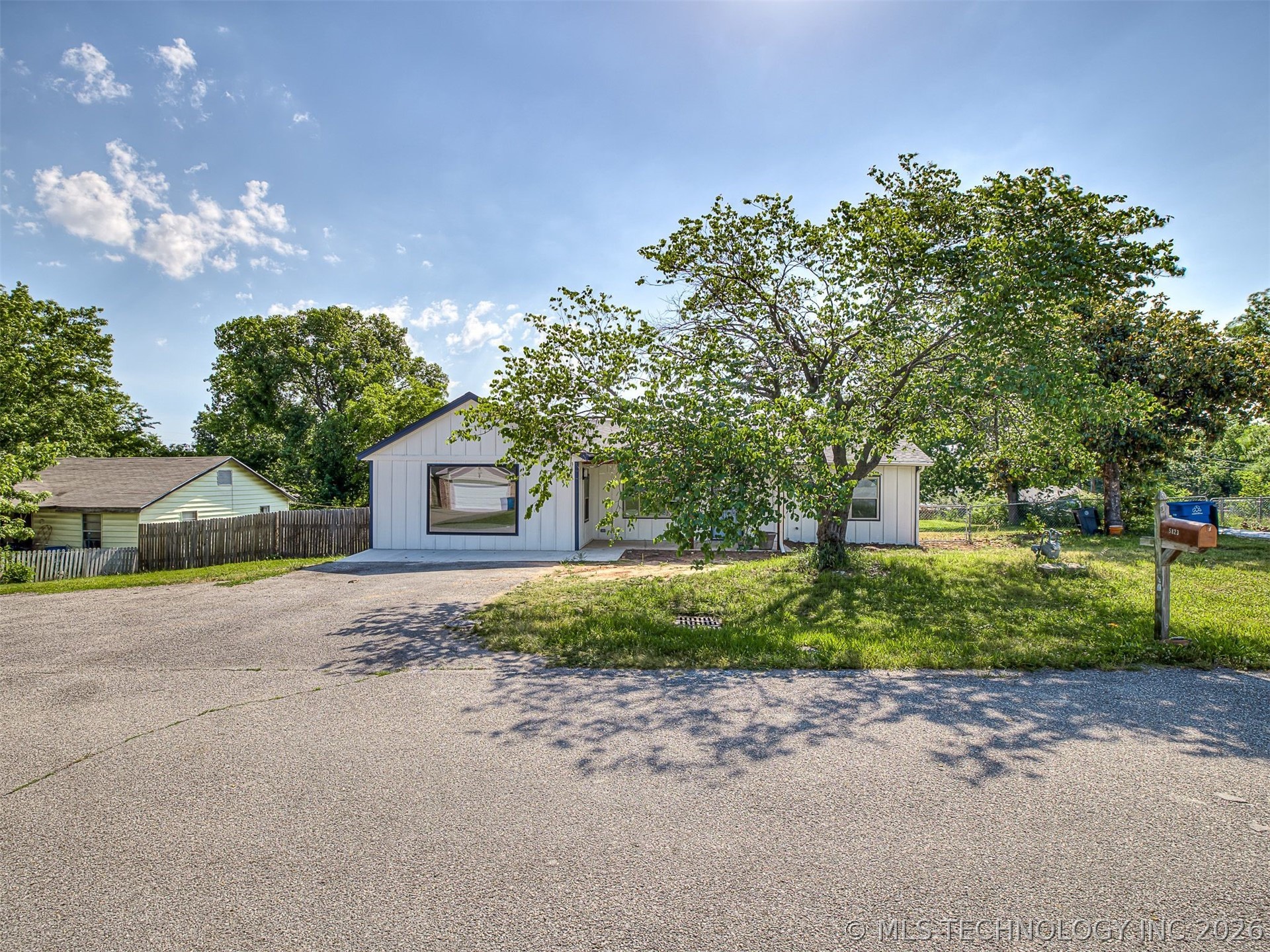 5823 S 31st Westavenue Tulsa OK 74107