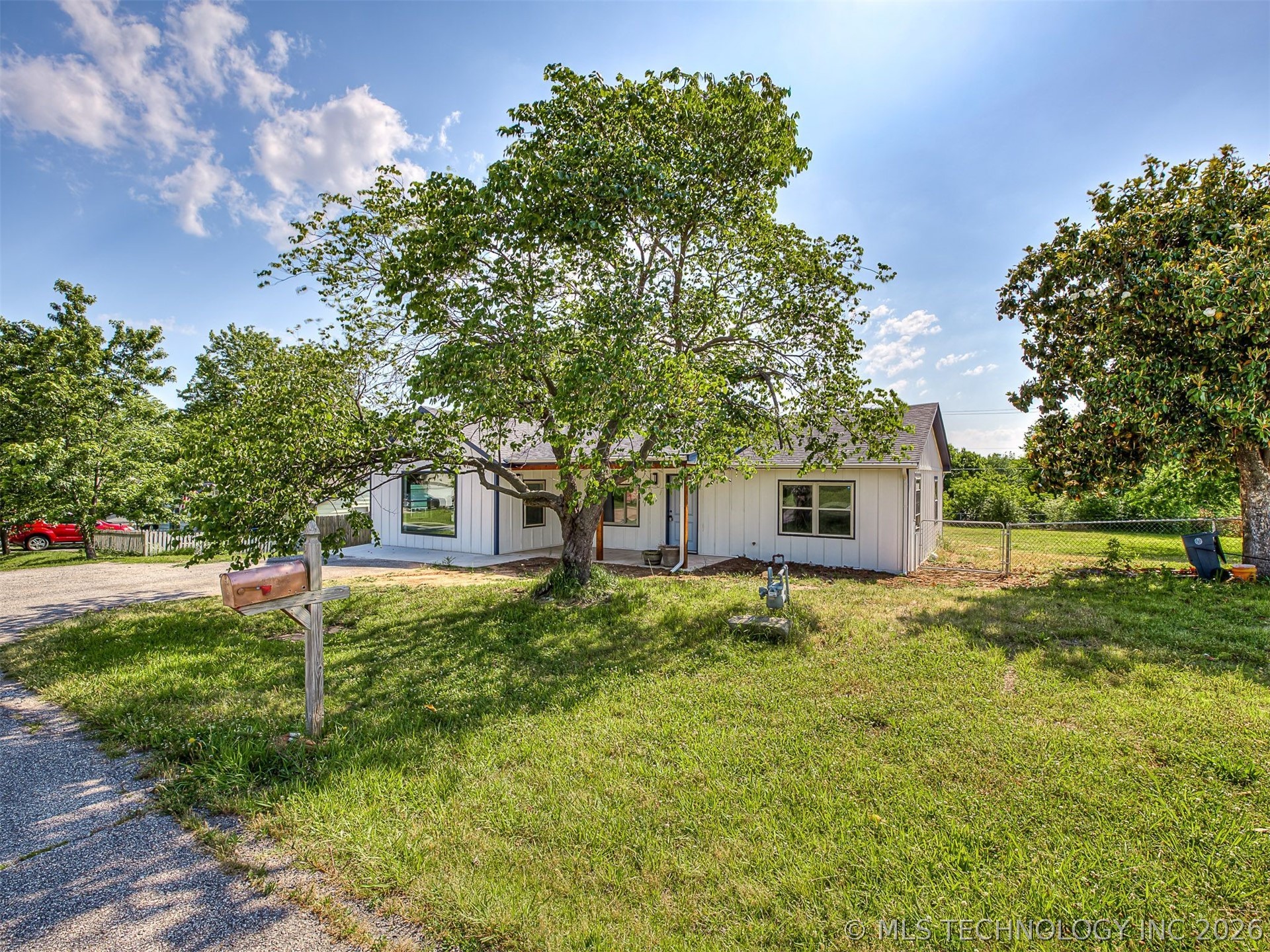 5823 S 31st Westavenue Tulsa OK 74107