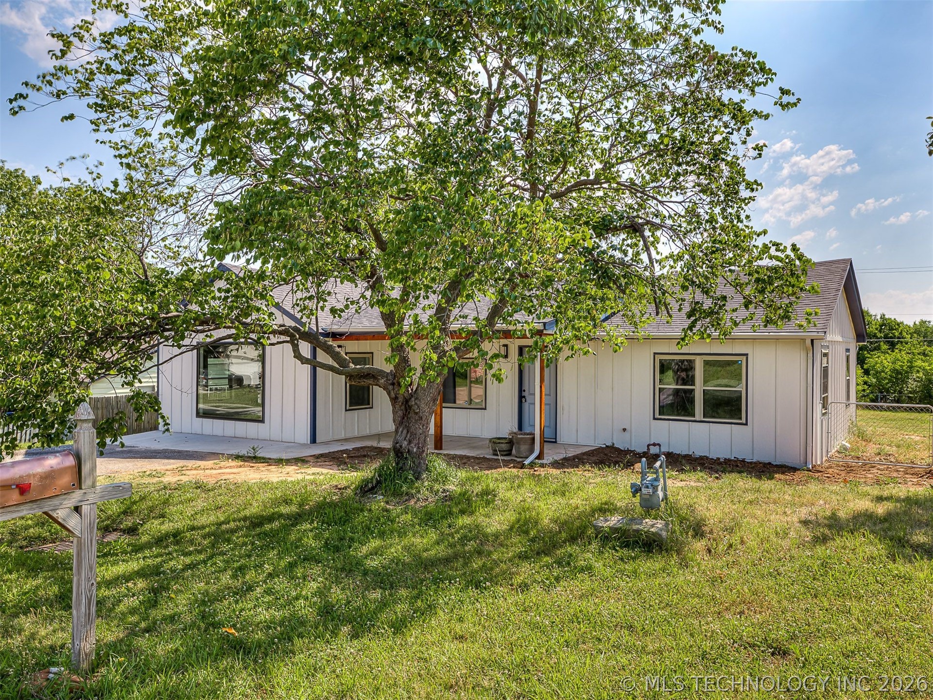 5823 S 31st Westavenue Tulsa OK 74107