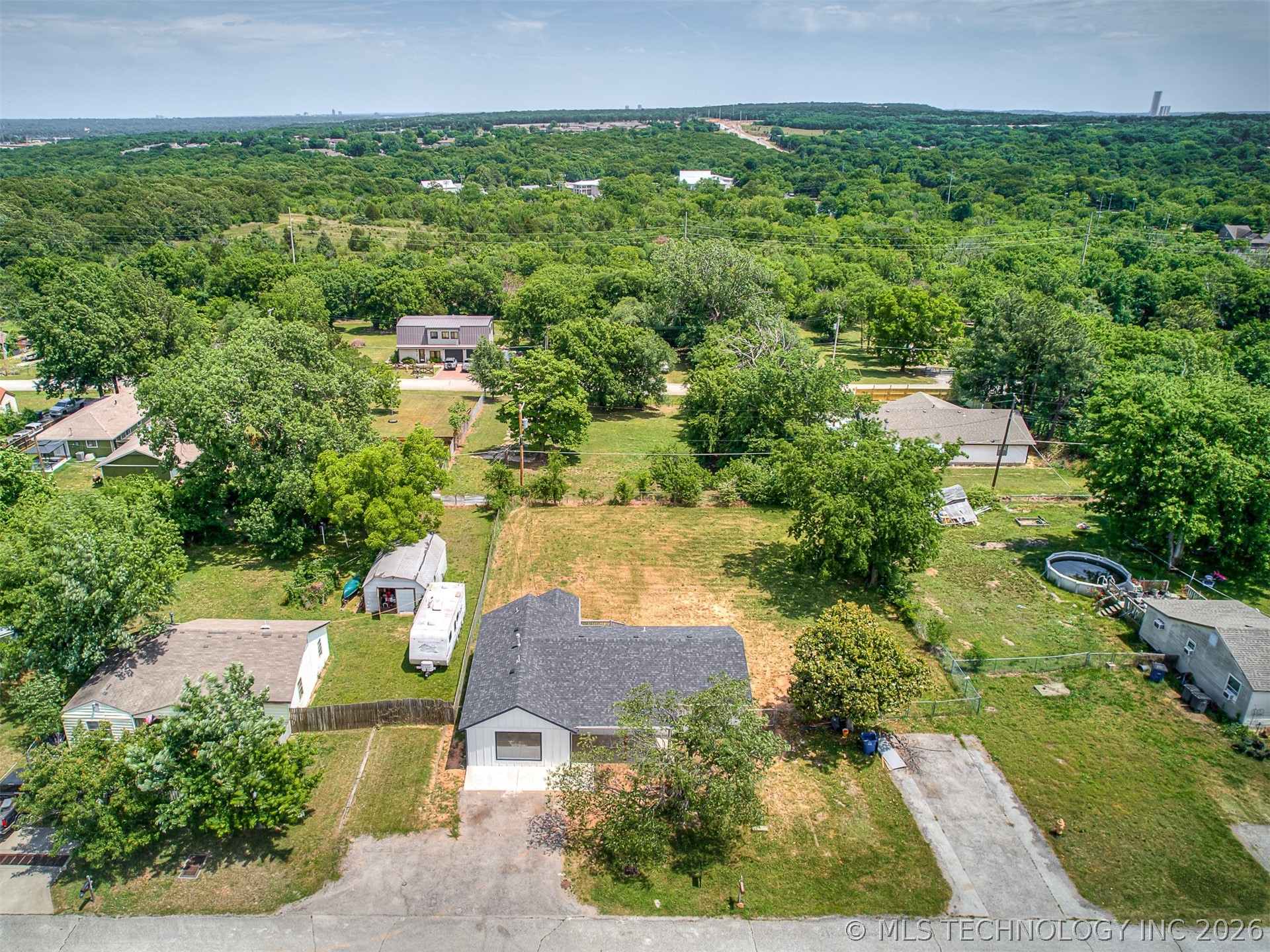 5823 S 31st Westavenue Tulsa OK 74107