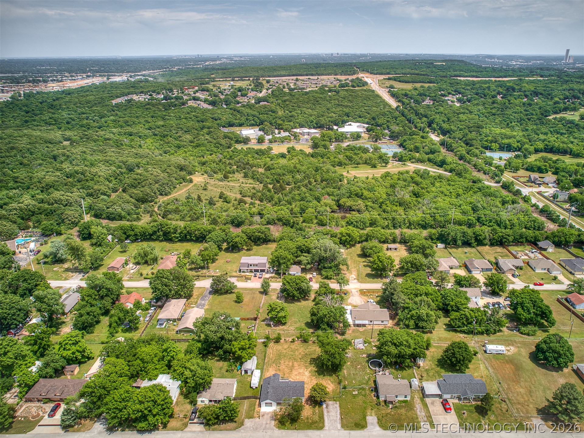 5823 S 31st Westavenue Tulsa OK 74107