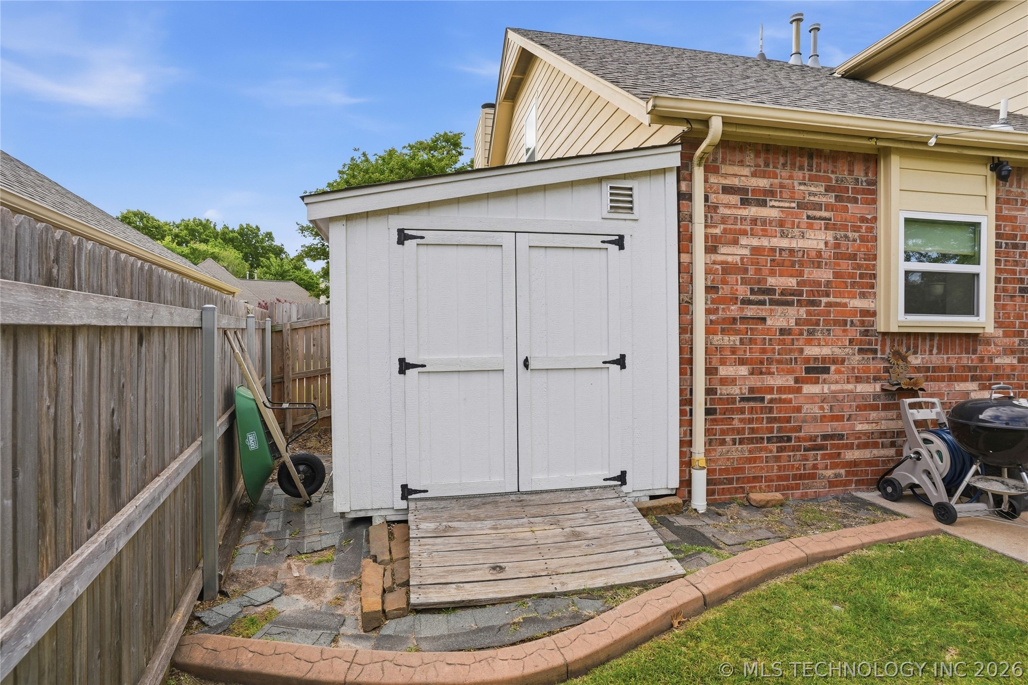 509 N Sweetgum Avenue Broken Arrow OK 74012