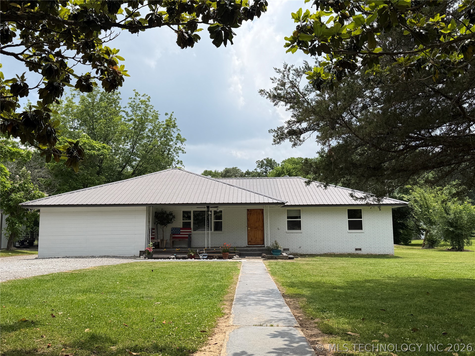 3647 SE Highway 63 Talihina OK 74571