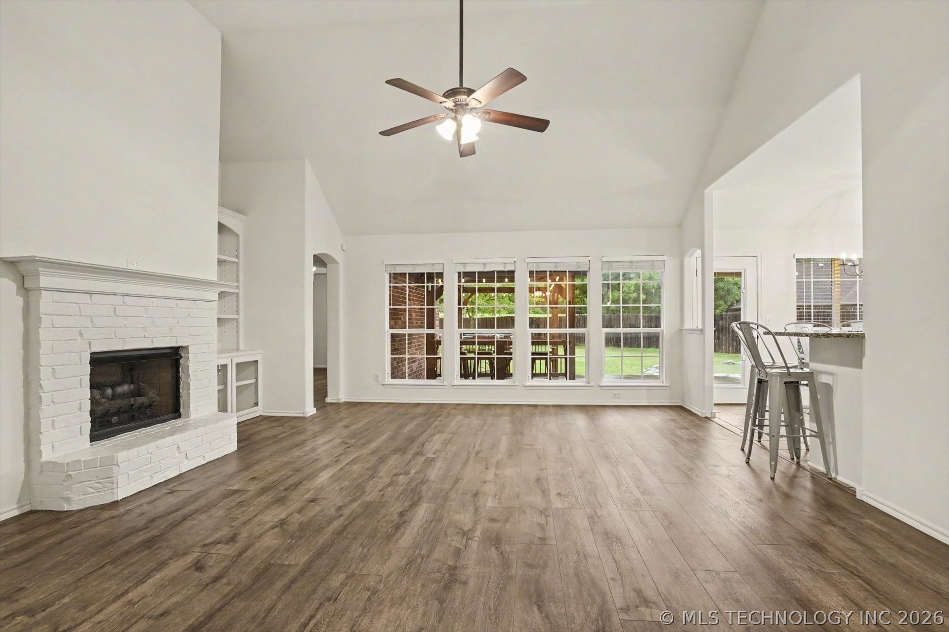 2111 W E Court Jenks OK 74037