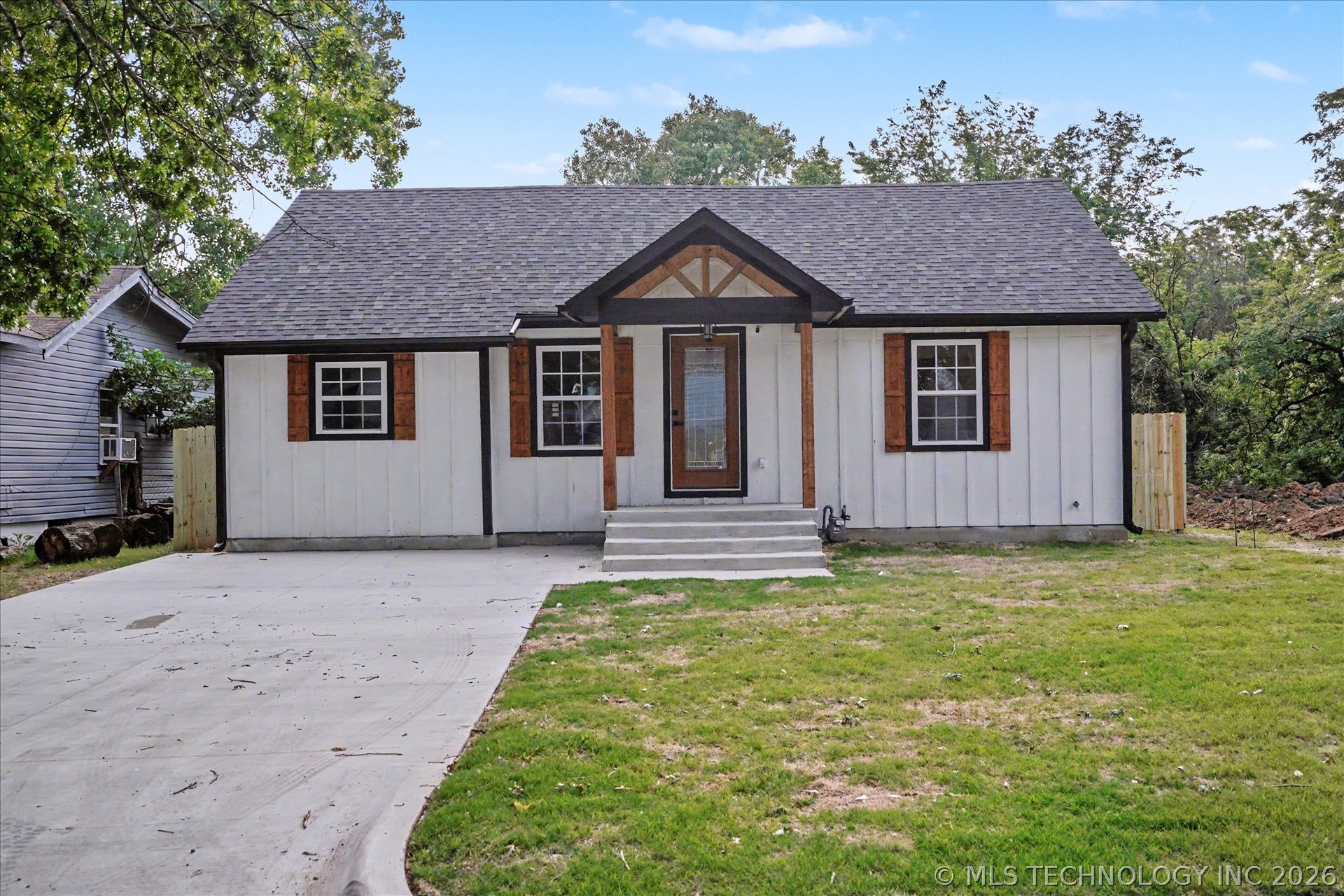 1049 N Oswego Avenue Tulsa OK 74115
