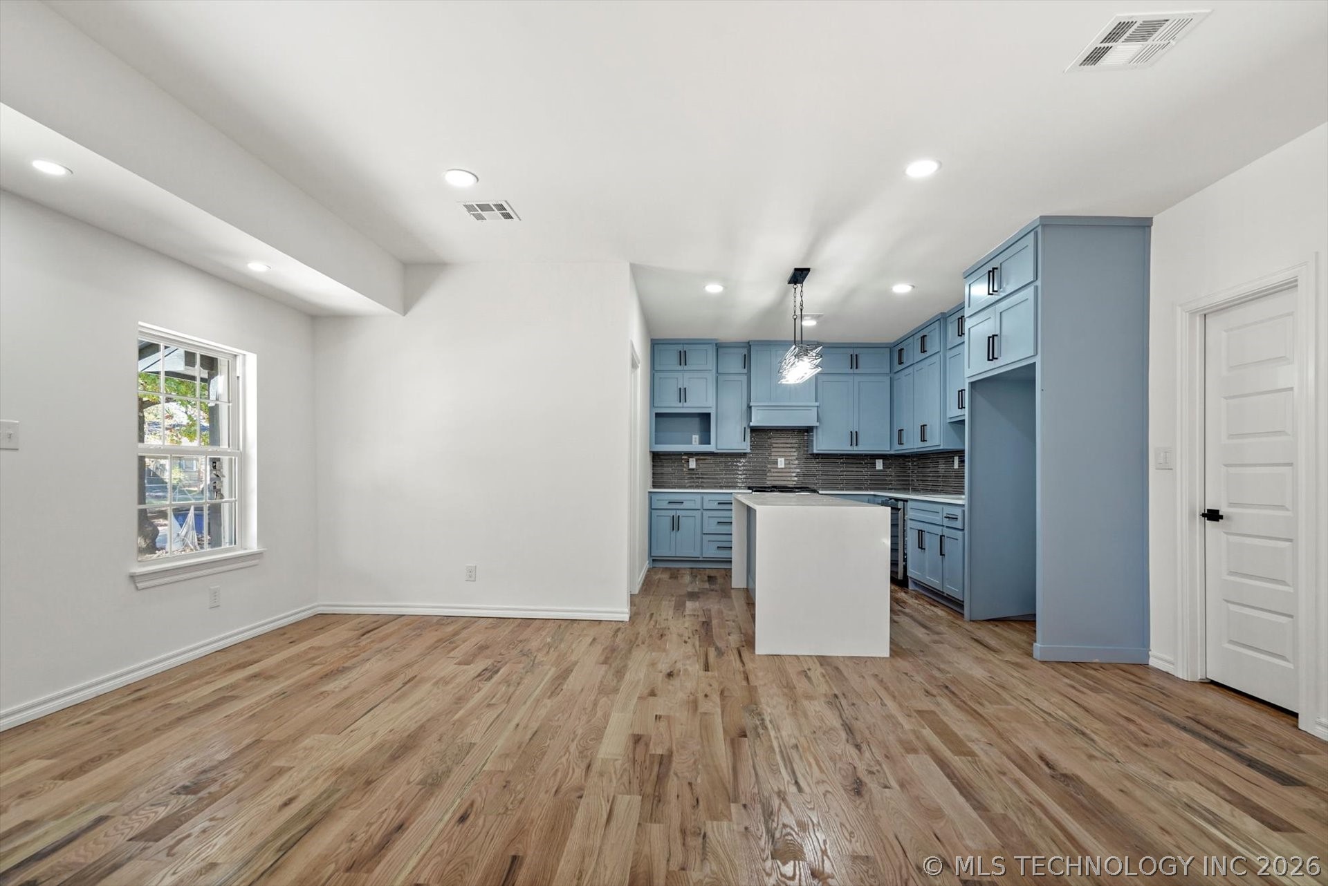 1049 N Oswego Avenue Tulsa OK 74115