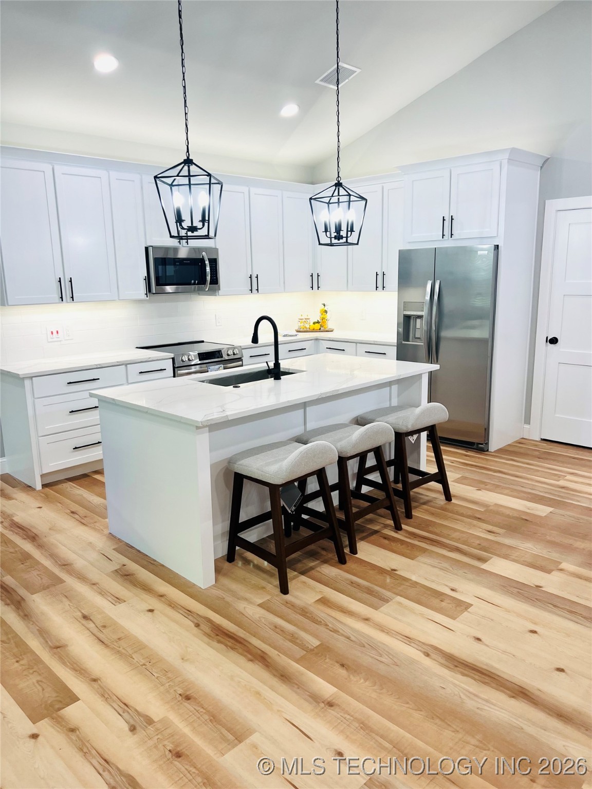 31 Circle Drive Monkey Island OK 74331