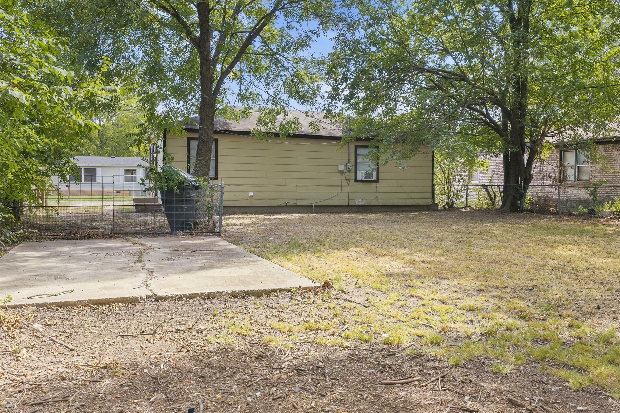 1005 SE B Street Ardmore OK 73401