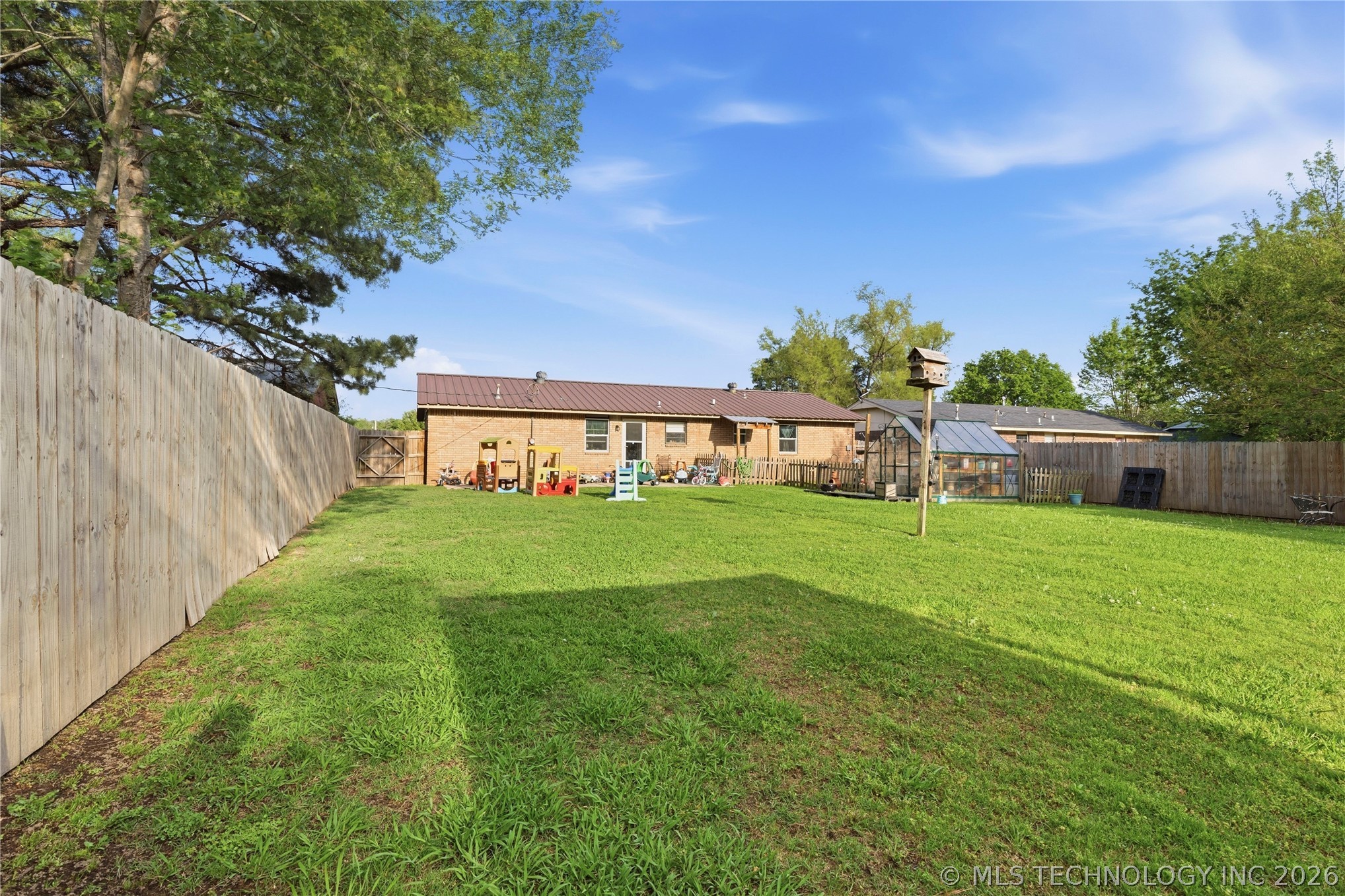 902 S Lincoln Avenue Wagoner OK 74467