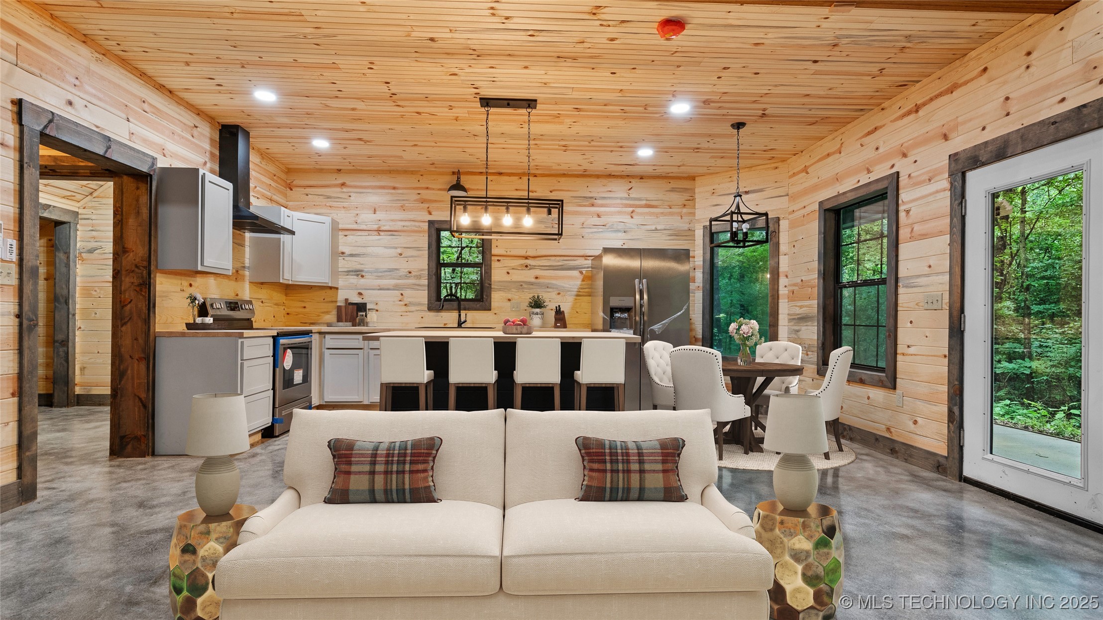 4396 E Cheadle Road Milburn OK 73450
