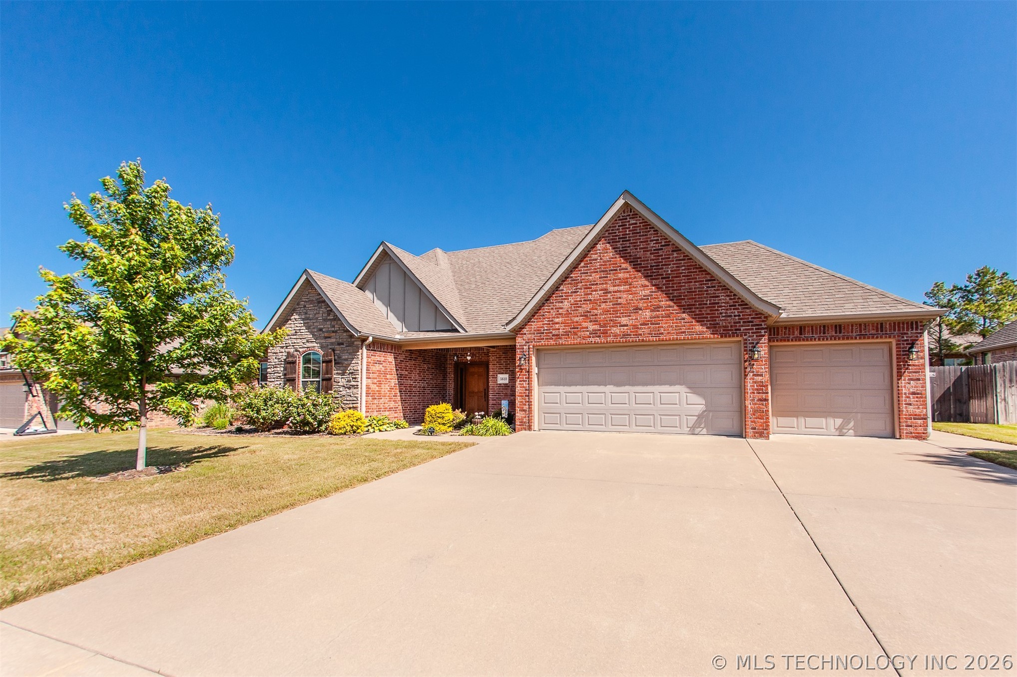5610 Nottingham Place Bartlesville OK 74006