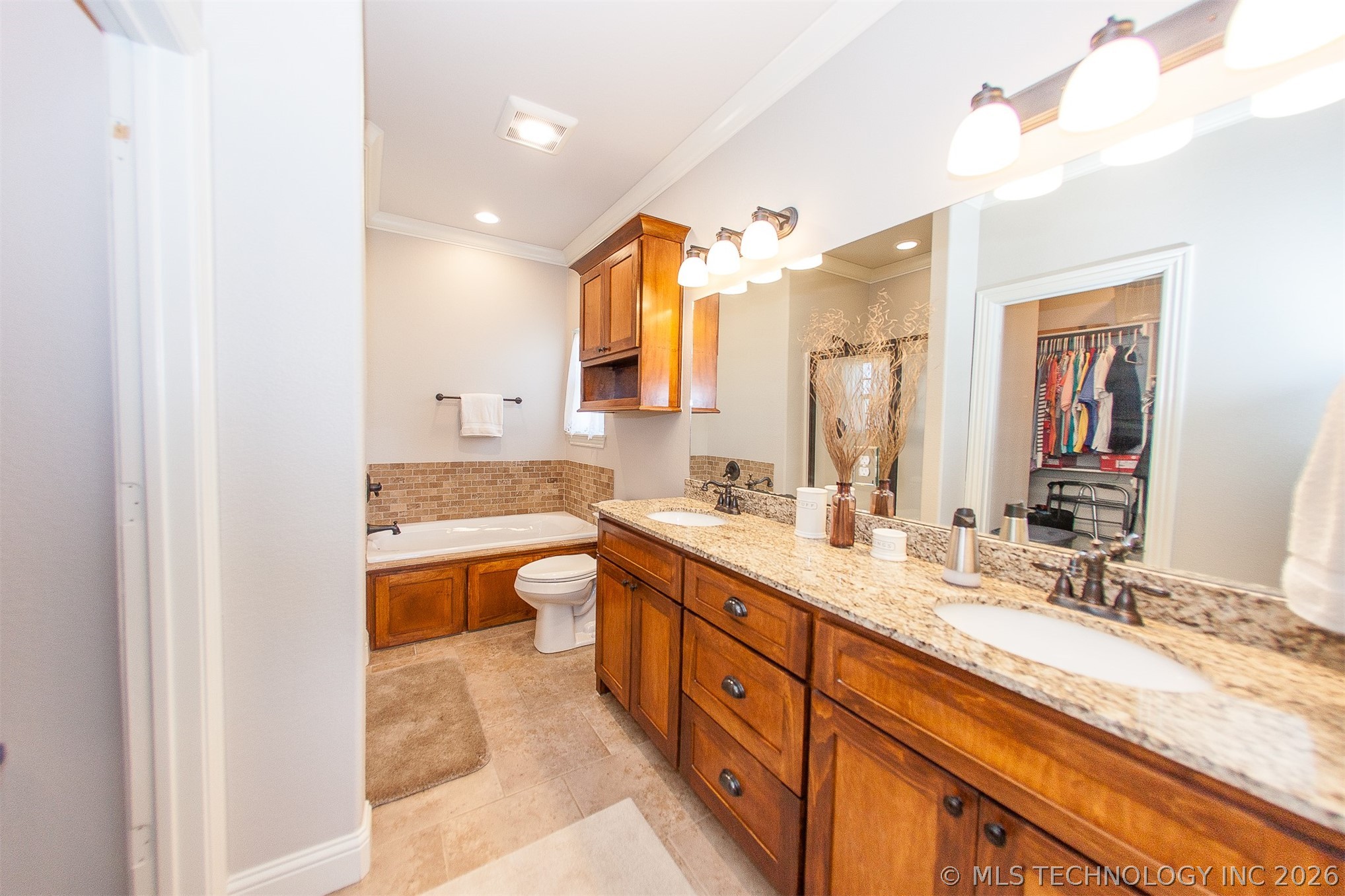 5610 Nottingham Place Bartlesville OK 74006