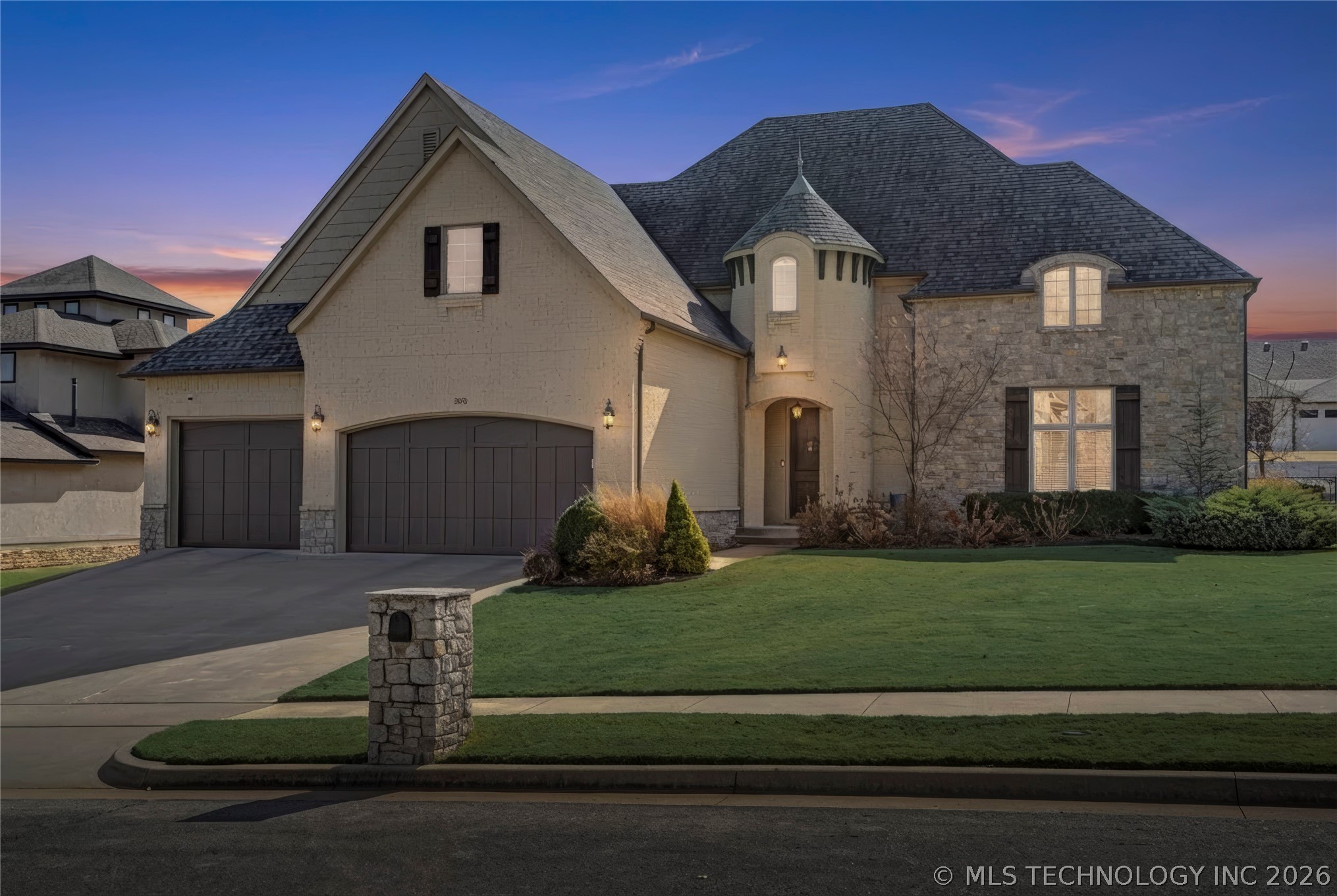 305 E Decatur Street Broken Arrow OK 74011