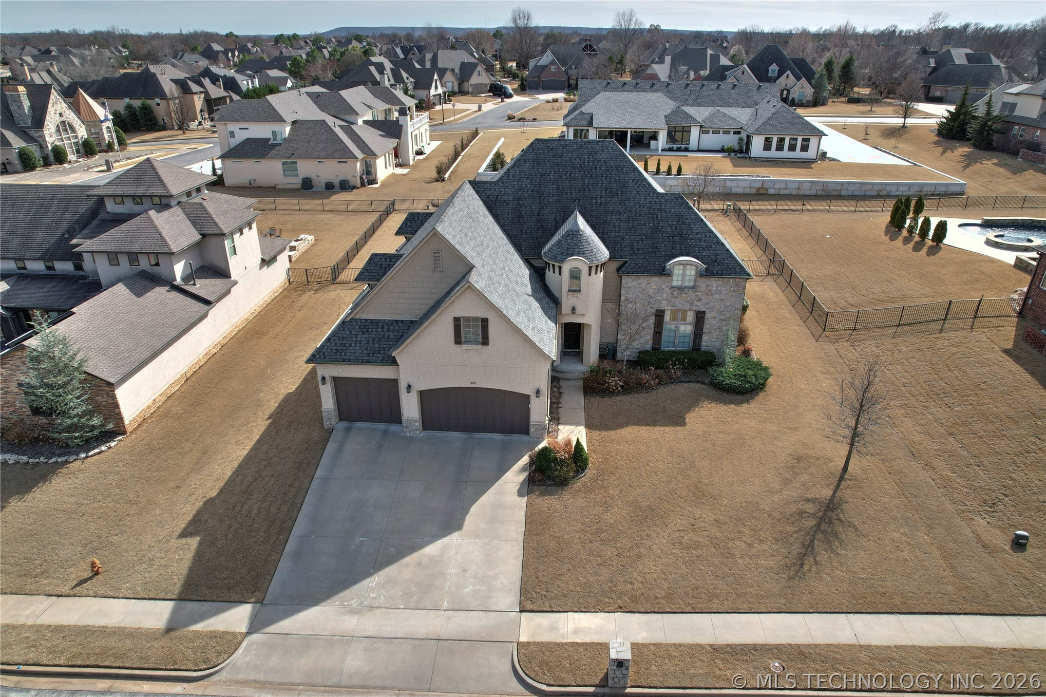 305 E Decatur Street Broken Arrow OK 74011
