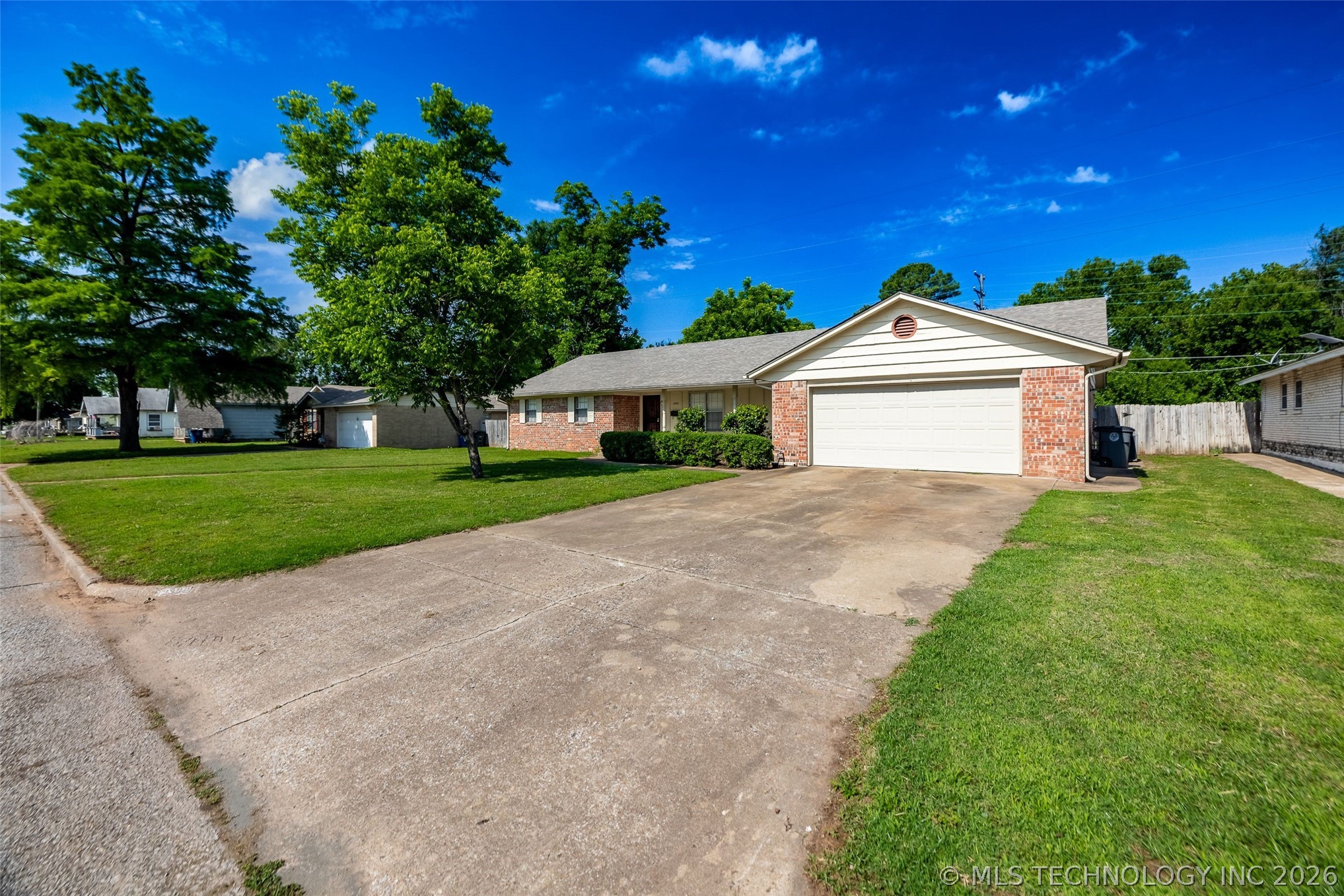 2332 S Nogales Avenue Tulsa OK 74107