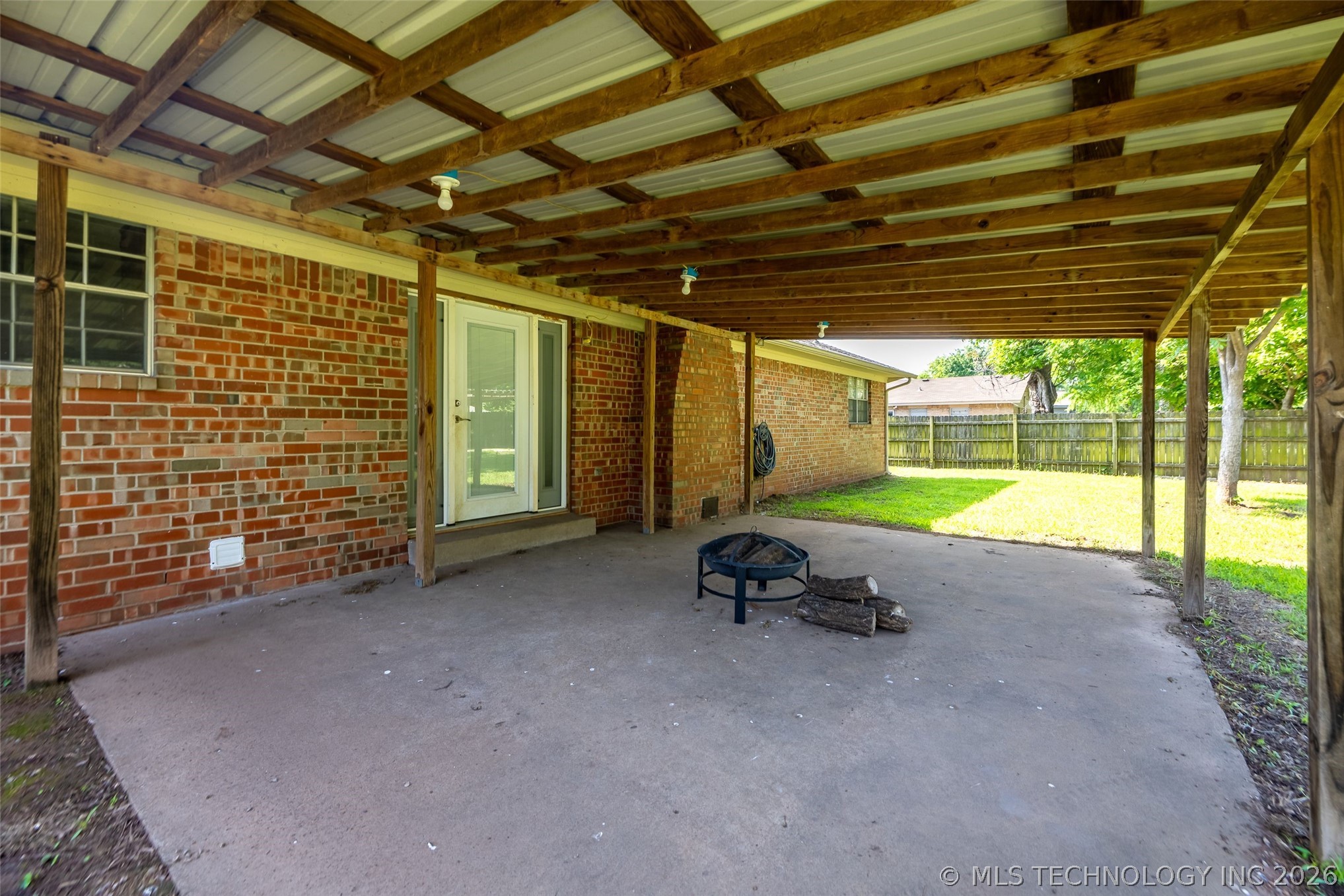 2332 S Nogales Avenue Tulsa OK 74107