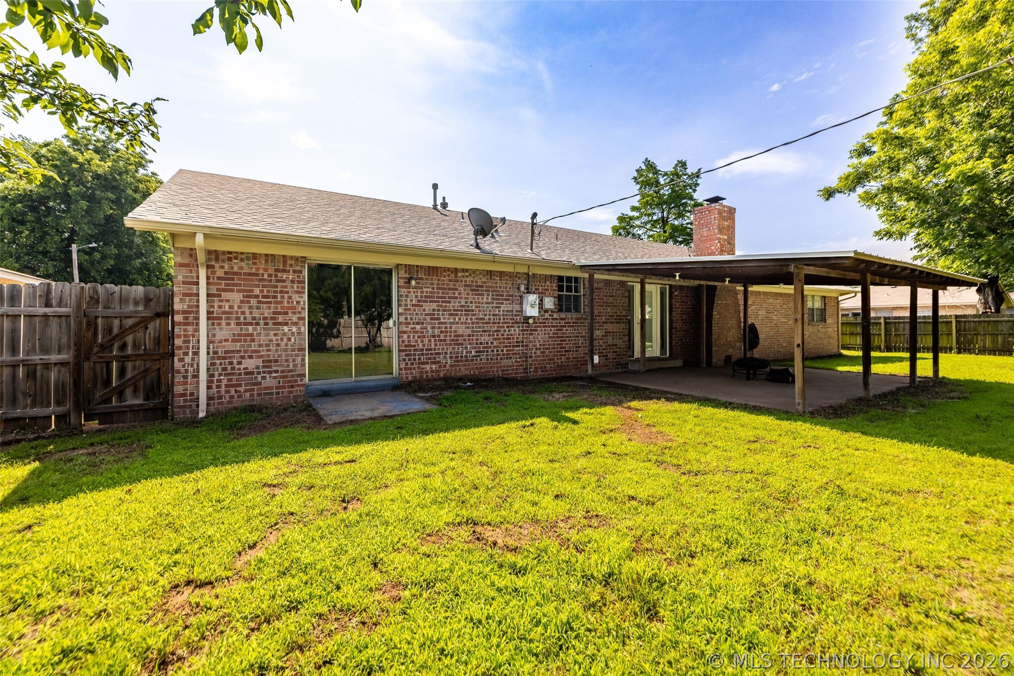 2332 S Nogales Avenue Tulsa OK 74107