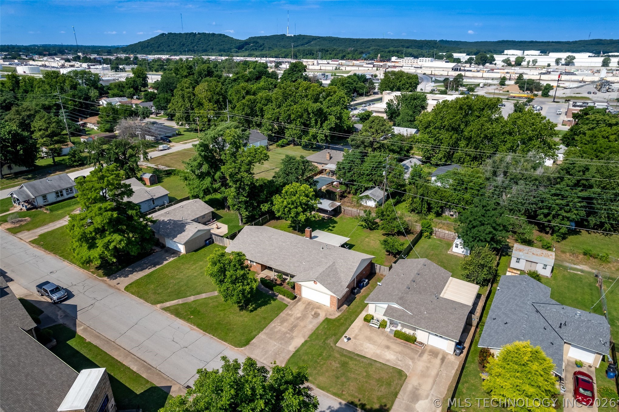 2332 S Nogales Avenue Tulsa OK 74107