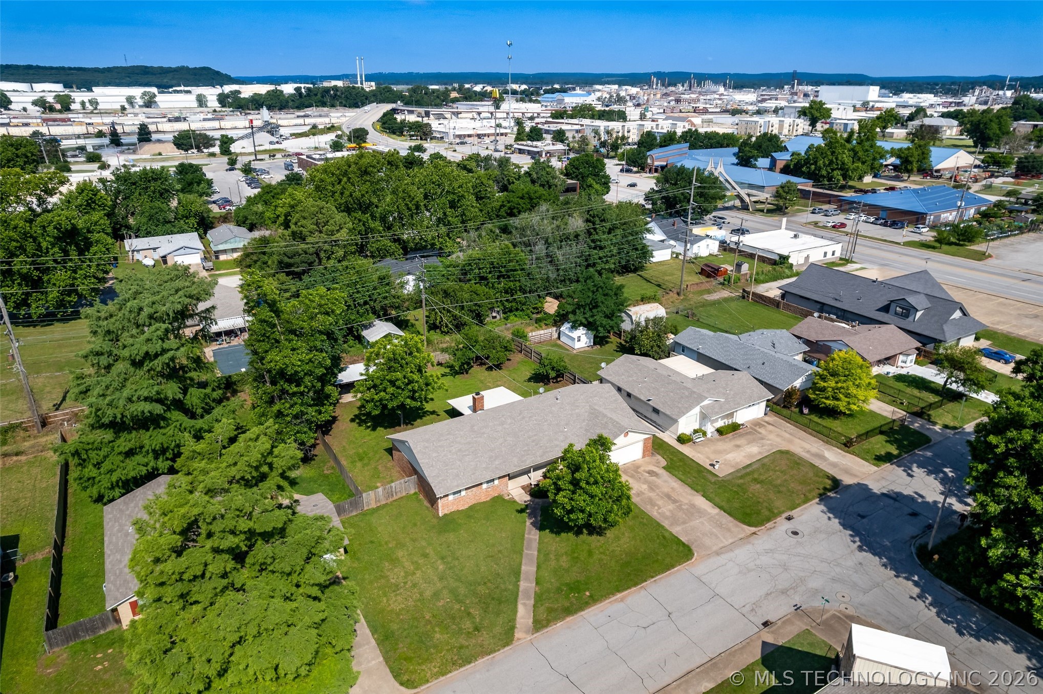 2332 S Nogales Avenue Tulsa OK 74107