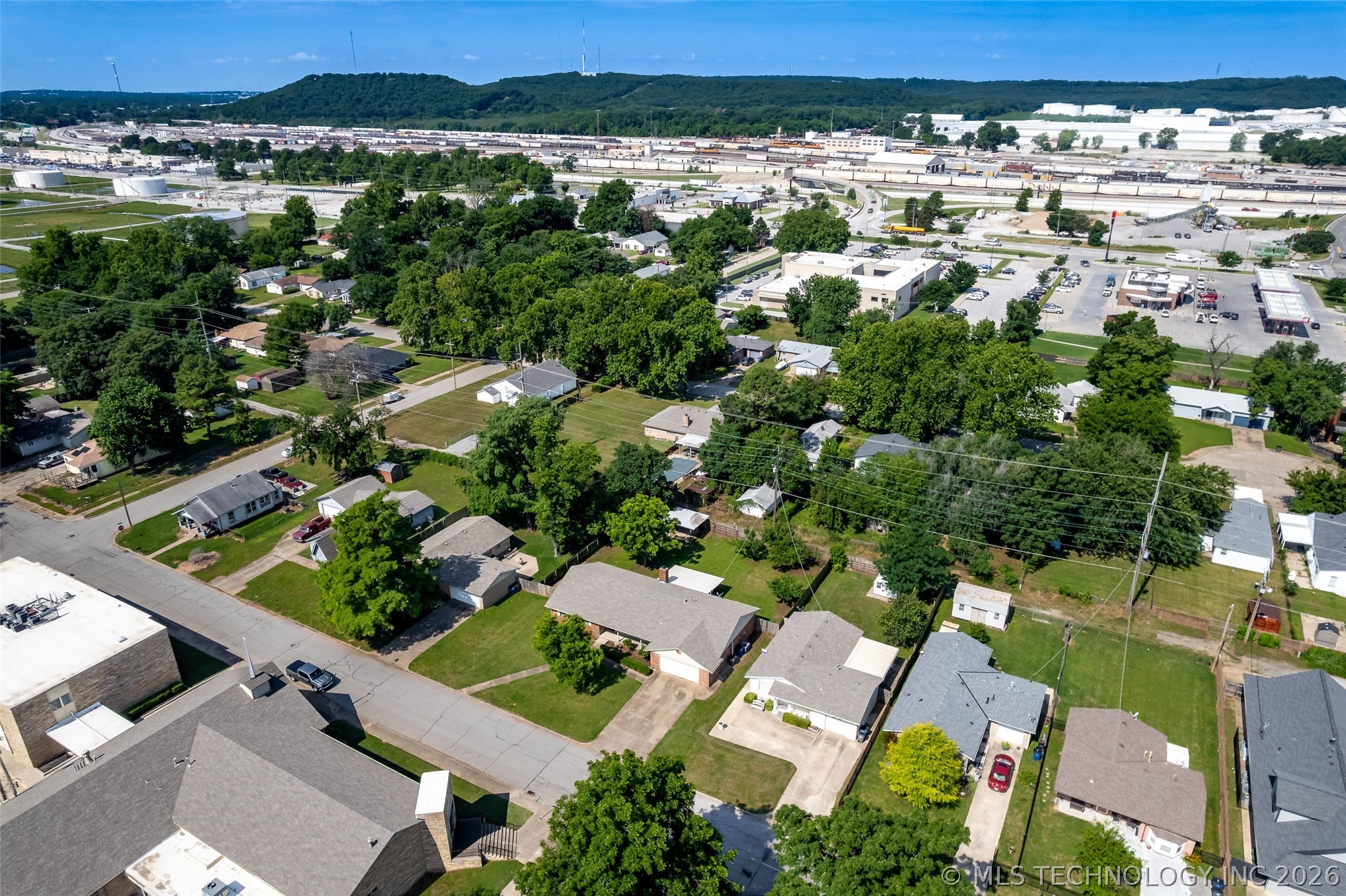 2332 S Nogales Avenue Tulsa OK 74107