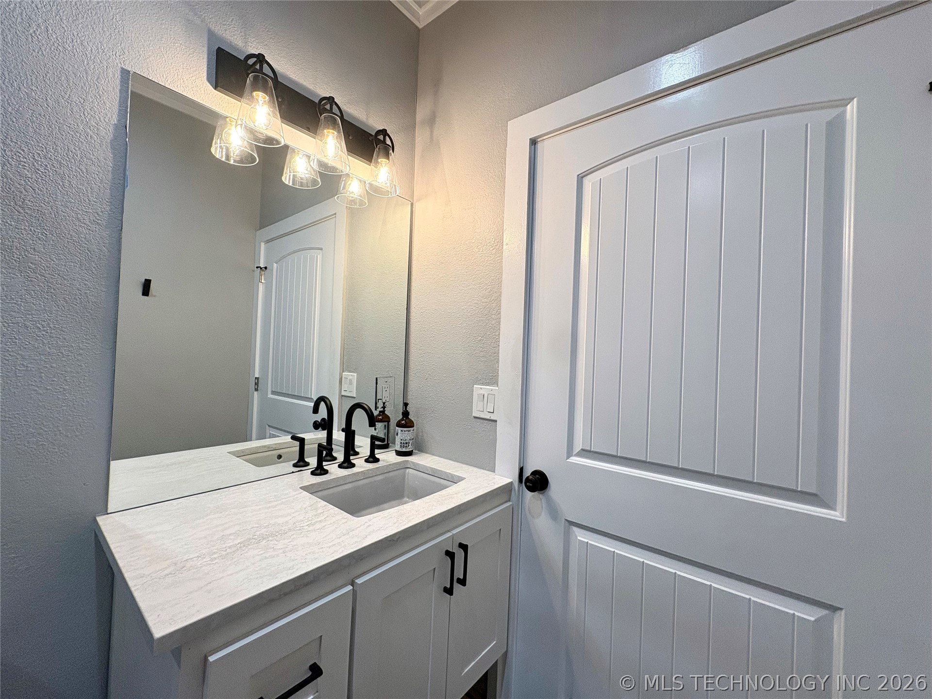 1009 Mclish Ardmore OK 73401