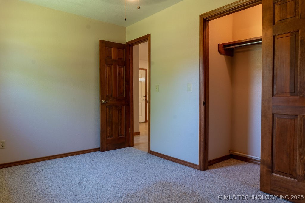 2703 E 2010 Road Hugo OK 74743
